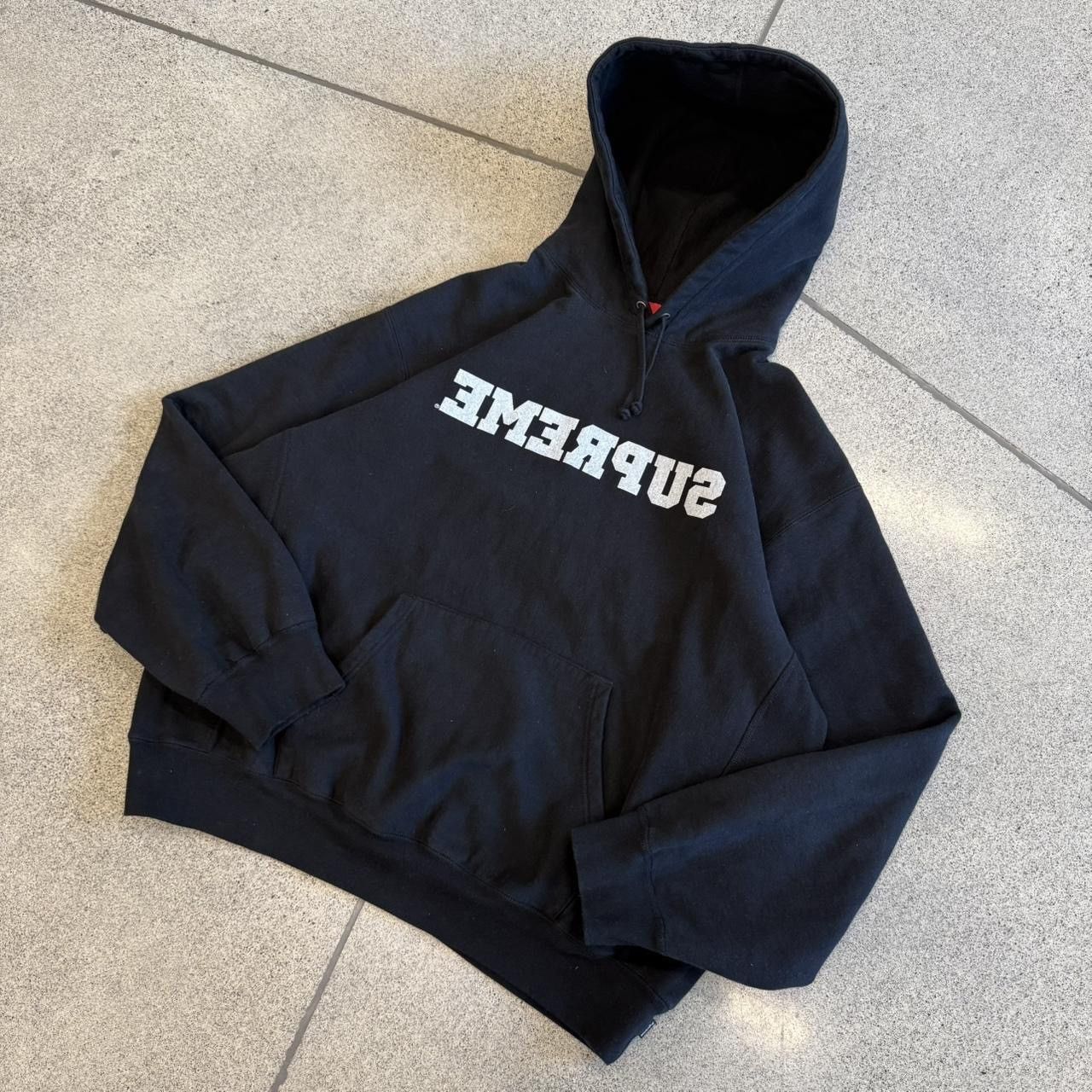 Supreme Supreme Reverse Hooded Sweatshirt Size US XL / EU 56 / 4 - 1 Thumbnail