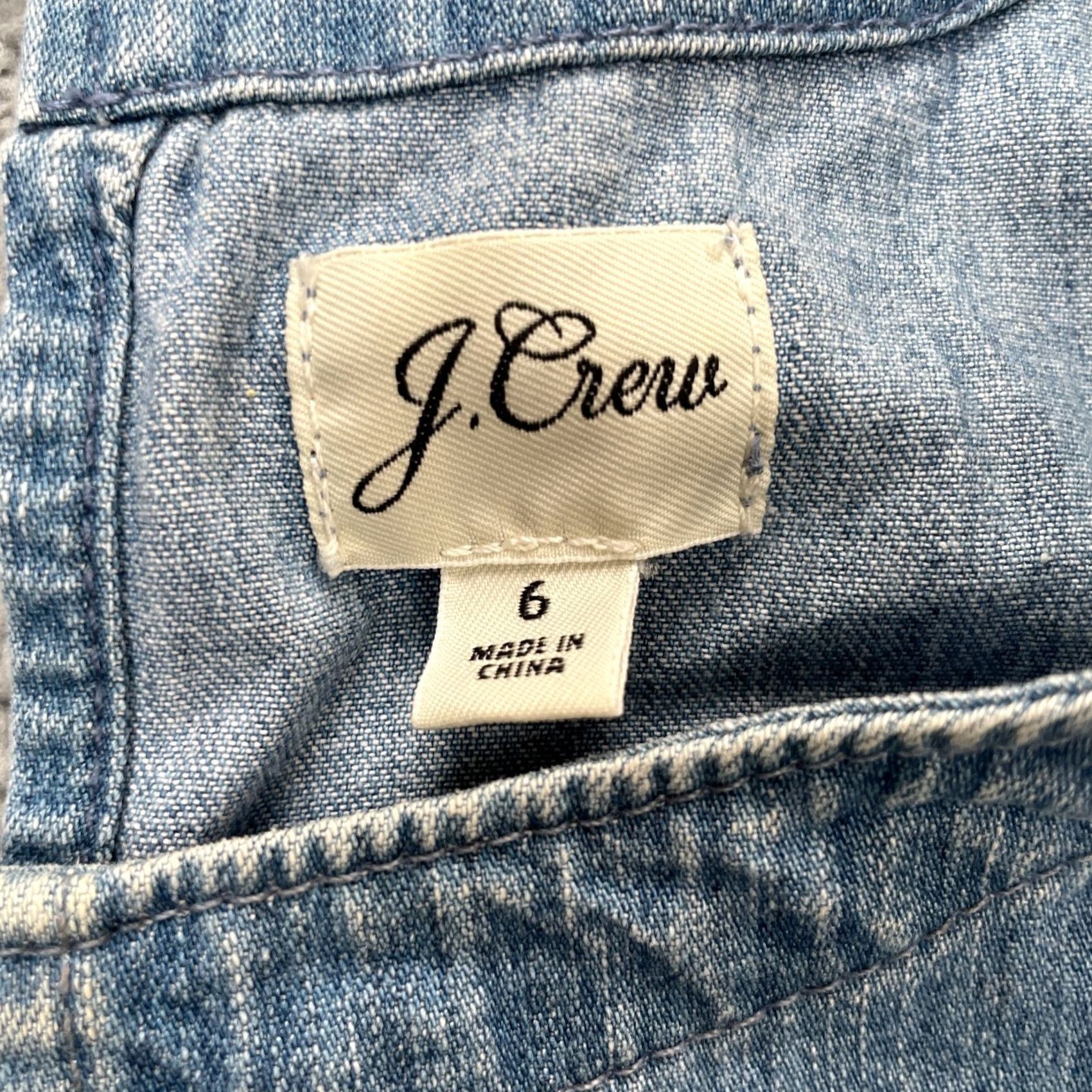 J.Crew J.CREW Dress Womens 6 Blue Shift Cotton Denim Mini Keyhole Neck Back Casual Wear Shirt Adult Regular XS? Size M / US 6-8 / IT 42-44 - 3 Thumbnail