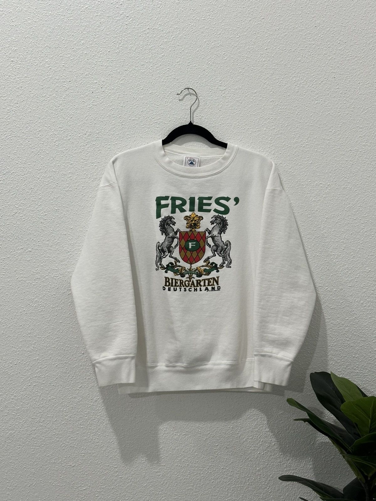 Delta Vintage 90s German Beer Crewneck Fries BiergartenDeutschland Size US L / EU 52-54 / 3 - 2 Thumbnail