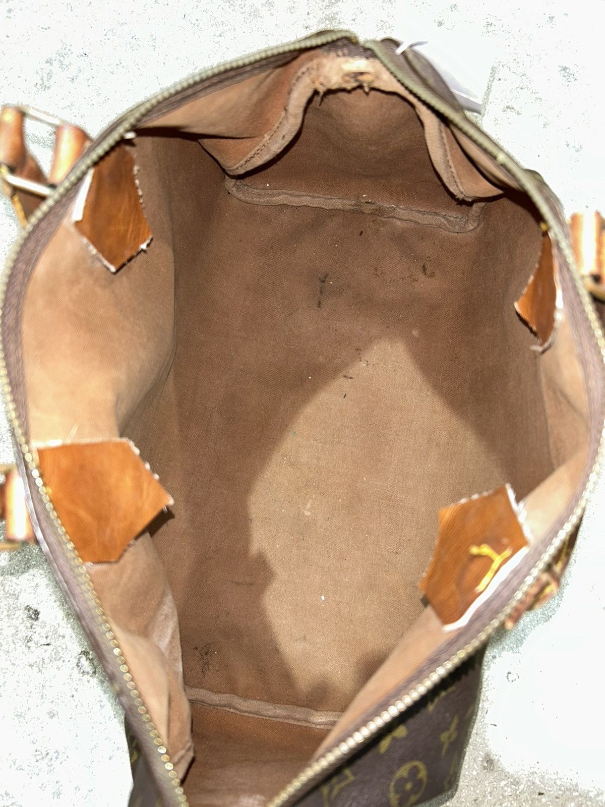 Louis Vuitton Louis Vuitton Mini Duffle Size ONE SIZE - 10 Thumbnail