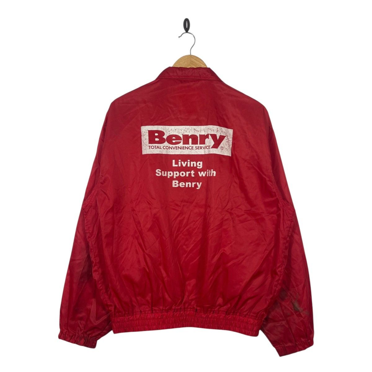Vintage Vintage Benry Red Nylon Windbreaker Jacket Snap Zip Logo Size US XL / EU 56 / 4 - 4 Thumbnail