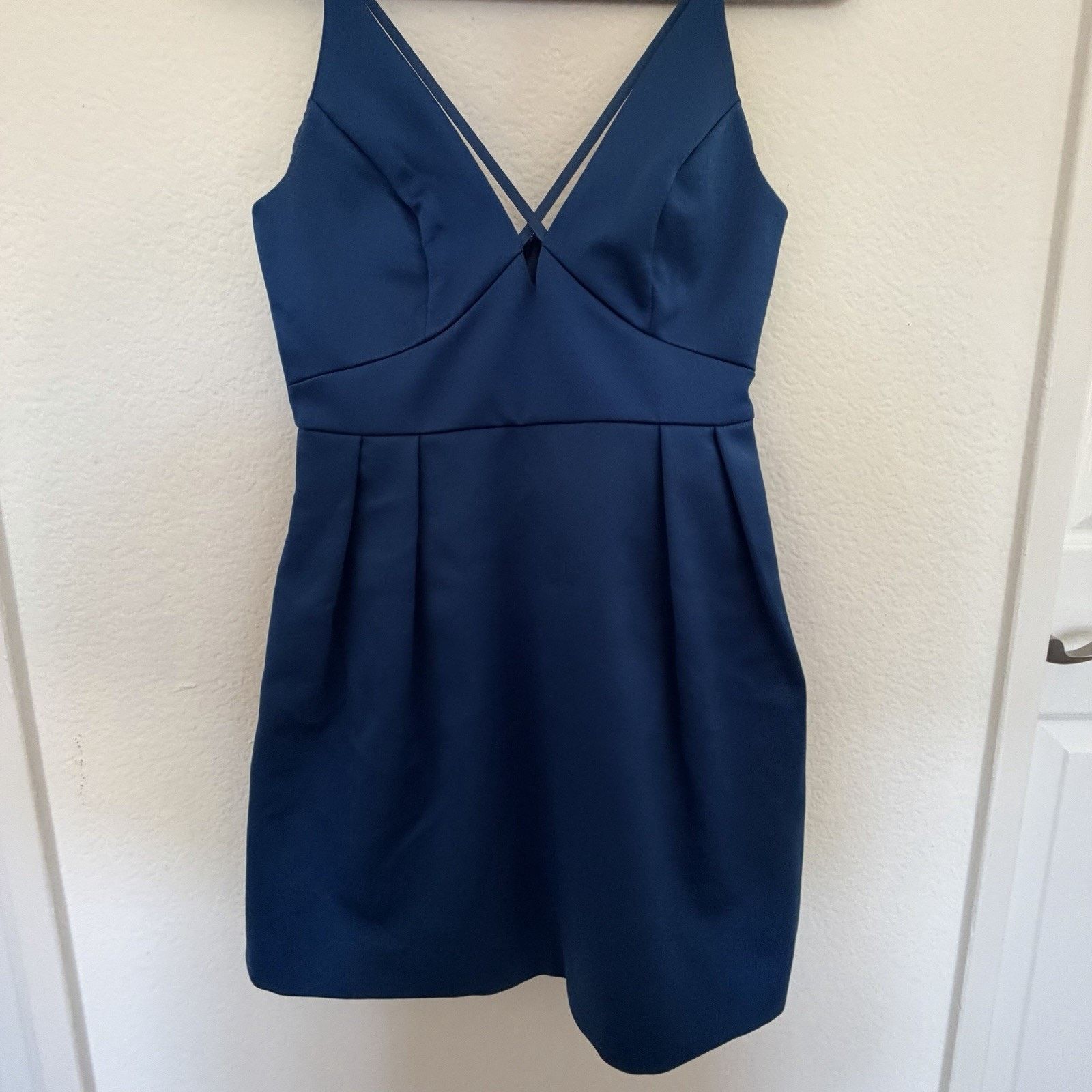 Topshop NWT Topshop Mini Dress Blue V-Neck Strappy Fit & Flare Sz 4 Size S / US 4 / IT 40 - 3 Thumbnail