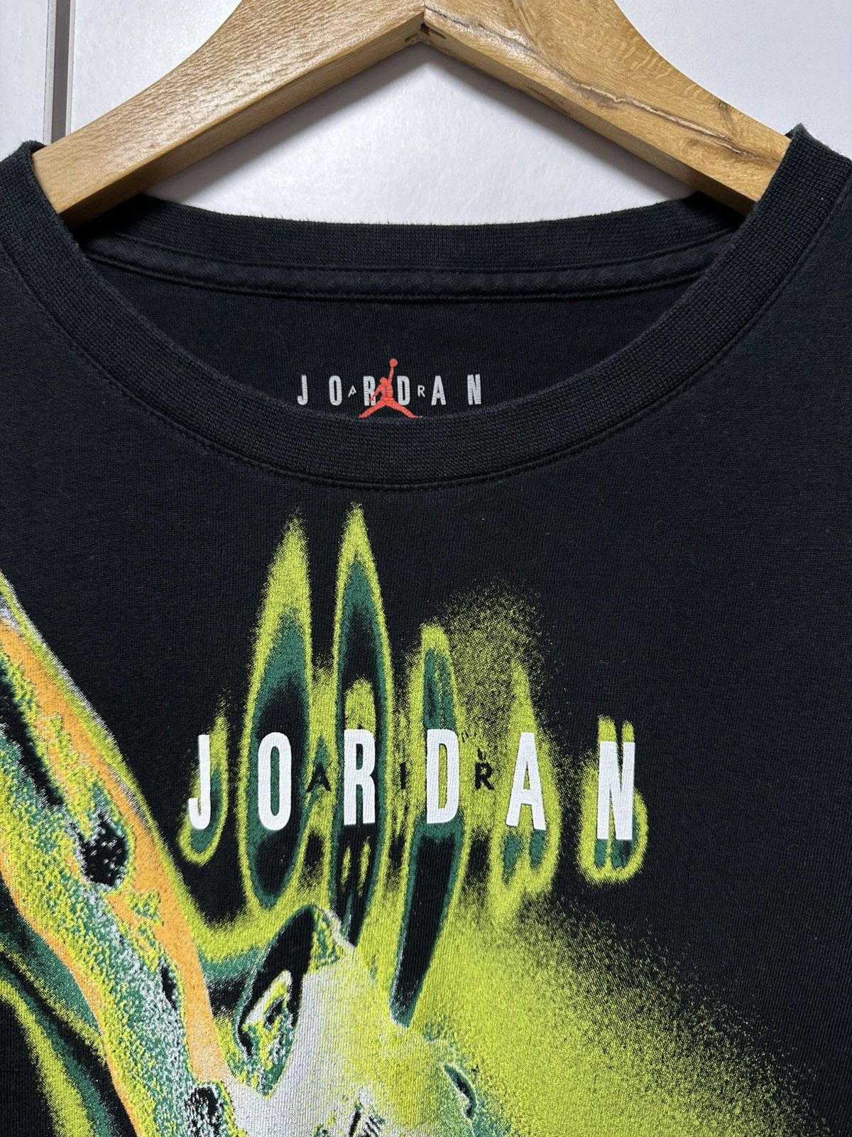 Jordan Brand Jordan Rare T-shirts Japan Style Streetwear Vintage Size US S / EU 44-46 / 1 - 4 Thumbnail