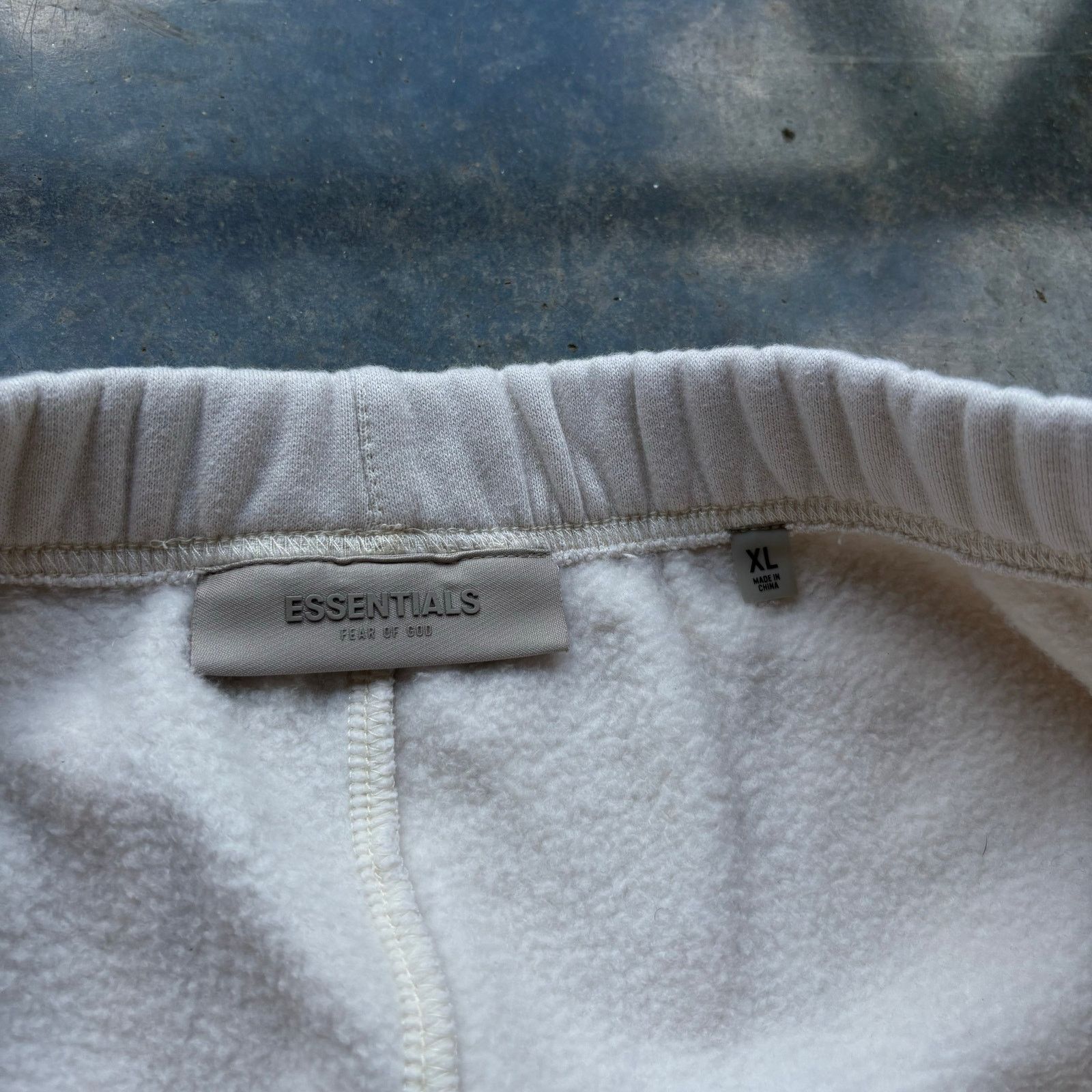Fear of God Fear Of God Essentials Cream Baggy Sweatpants Size US 38 / EU 54 - 4 Thumbnail