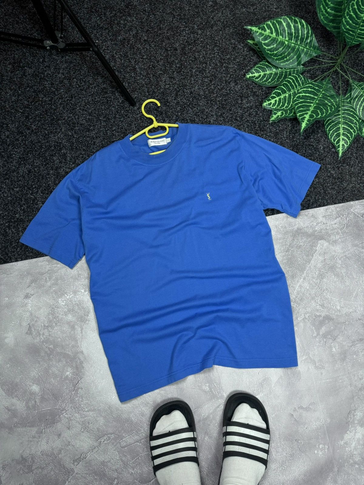 Pre-owned Vintage T-shirt Yves Saint Laurent  Size L In Blue