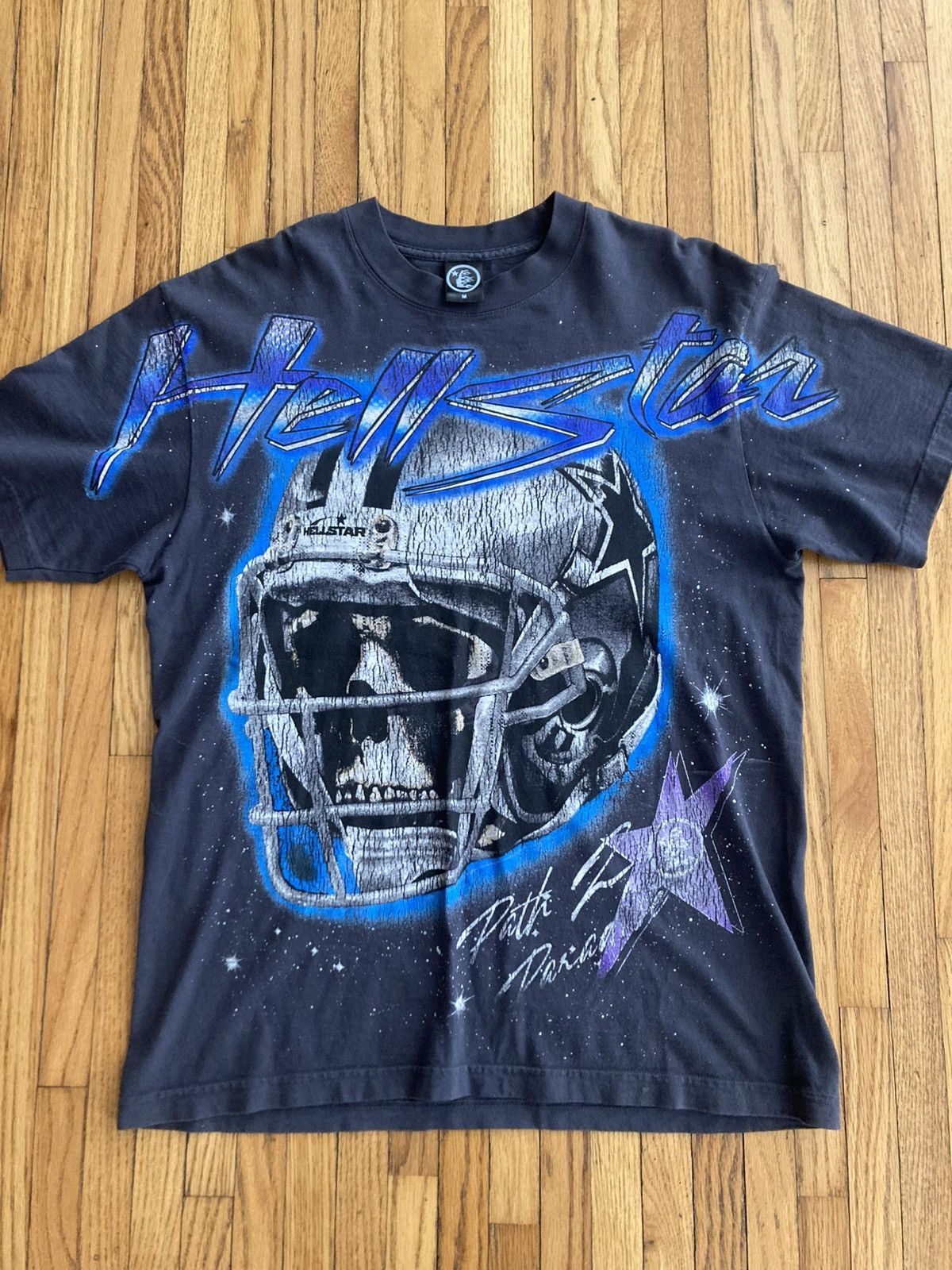 Hellstar Amerikkkas Team Cowboys Helmet Football Tee Medium