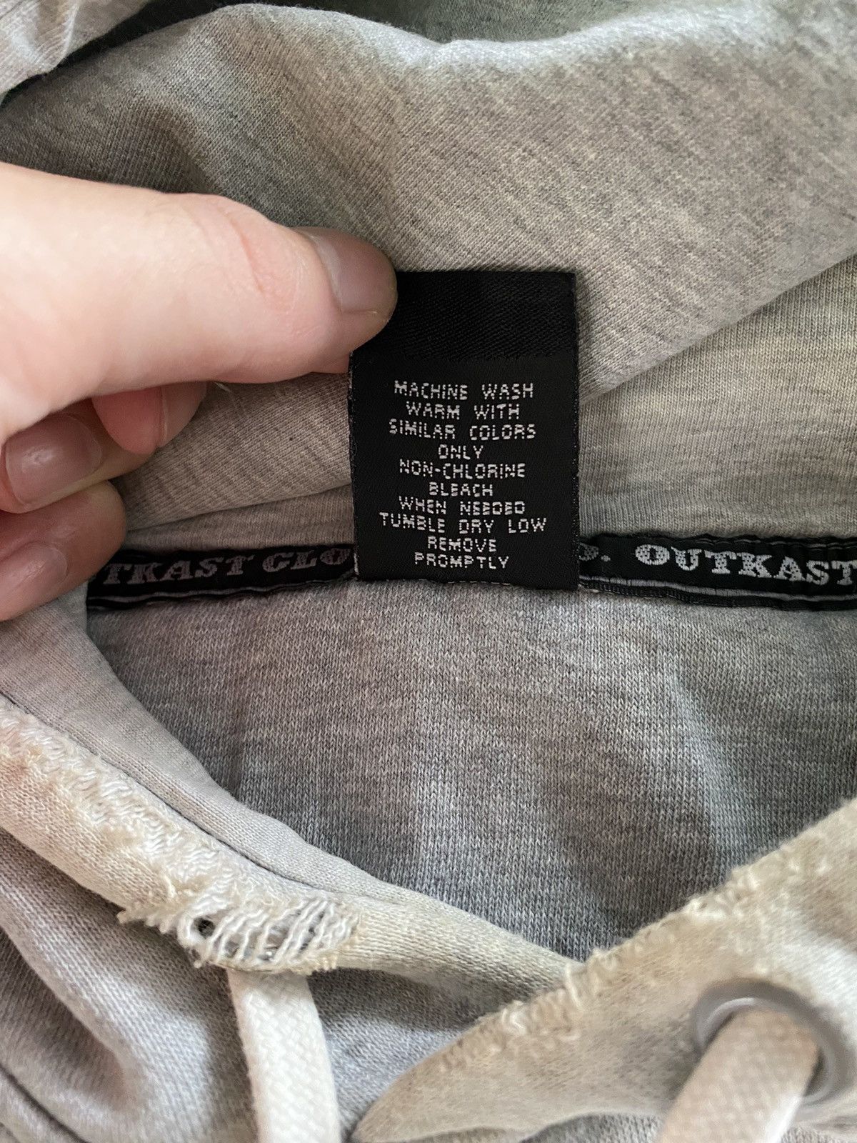 Outkast × Rap Tees × Vintage Vintage Outkast Clothing Distressed Hoodie Size US XL / EU 56 / 4 - 10 Thumbnail