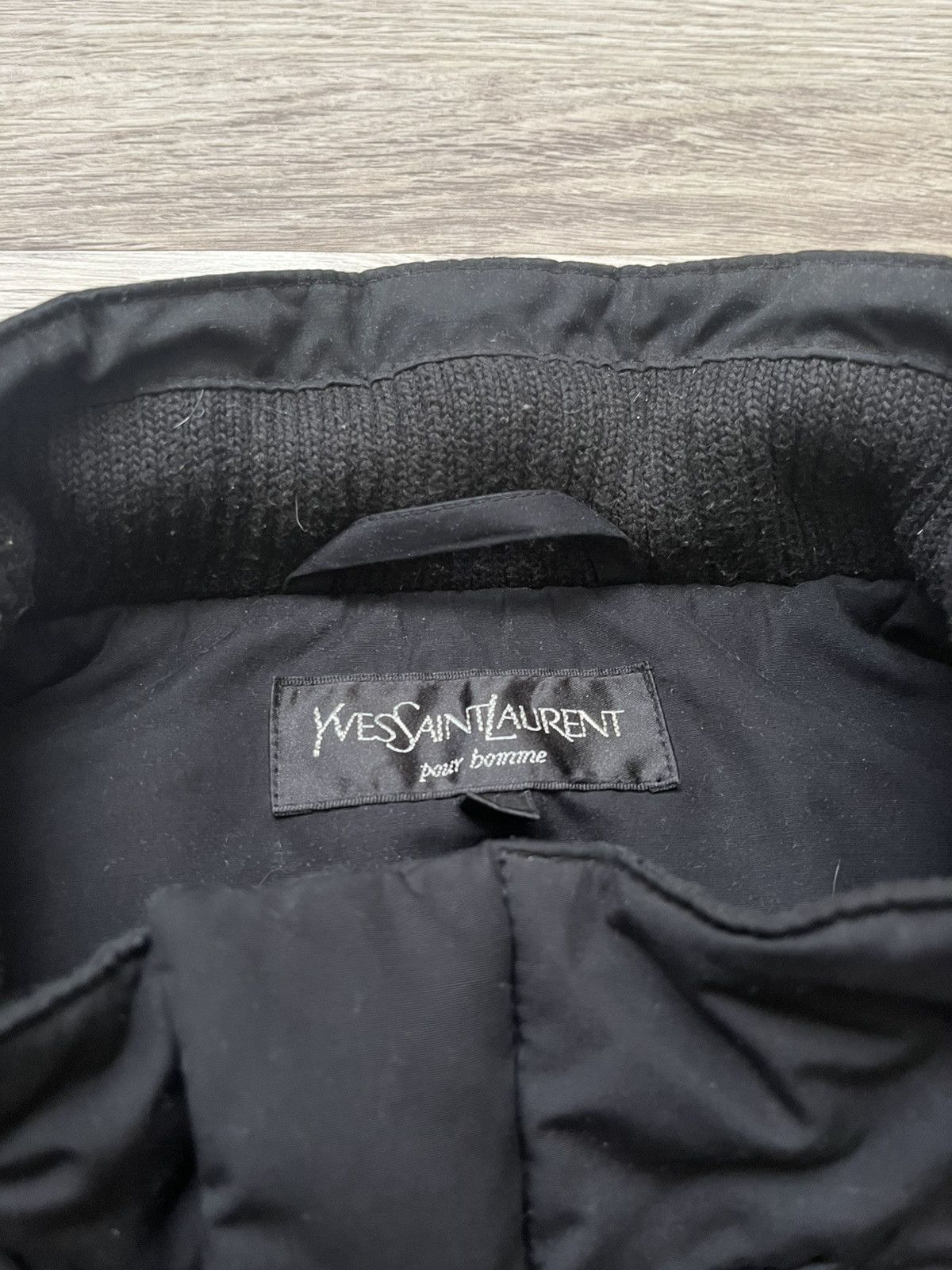 Yves Saint Laurent YSL Yves Saint Laurent Vintage Padded Jacket Size L Size US L / EU 52-54 / 3 - 7 Thumbnail