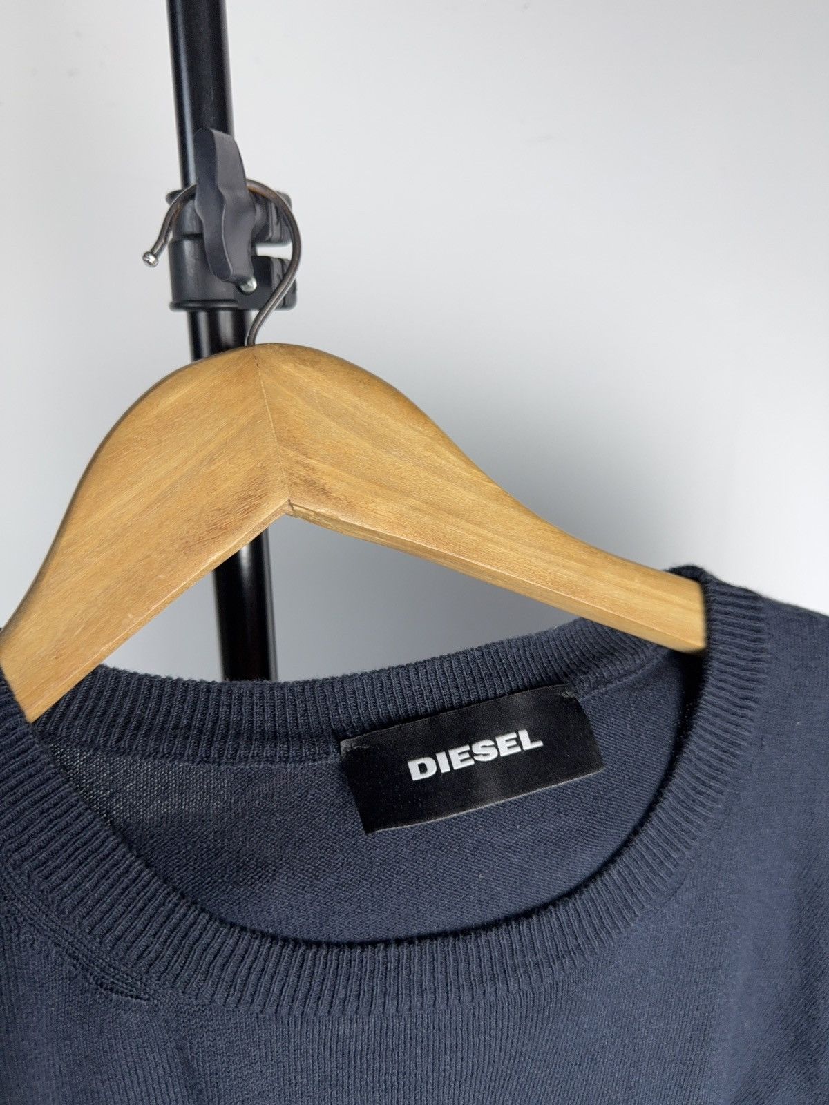 Diesel Luxury 00s Diesel Knit Sweater Navy Minimal Logo Crewneck Size US M / EU 48-50 / 2 - 6 Thumbnail