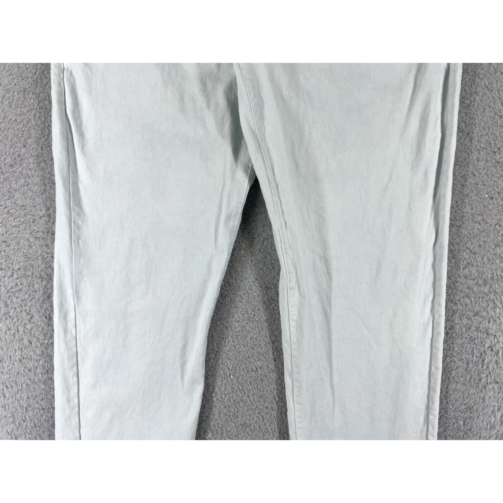 Calvin Klein Calvin Klein Jeans Women 14 Blue Denim Light Wash Tapered Cotton 33x26 Size 36" / US 14 / IT 50 - 3 Thumbnail