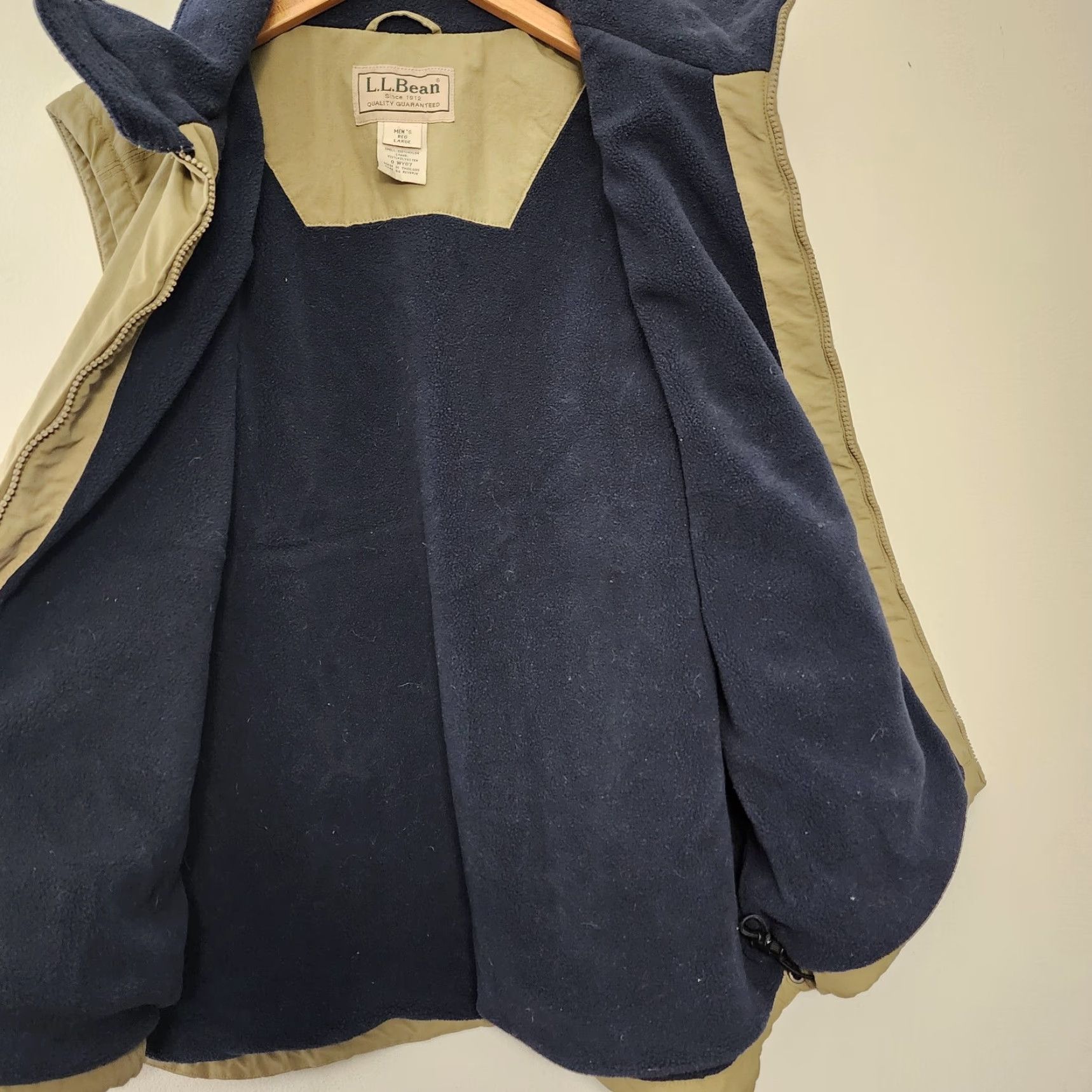Vintage L.L. Bean Vest Fleece Lined Mens Large Beige Blue Windbreaker Outdoors Nylon Size US L / EU 52-54 / 3 - 5 Thumbnail