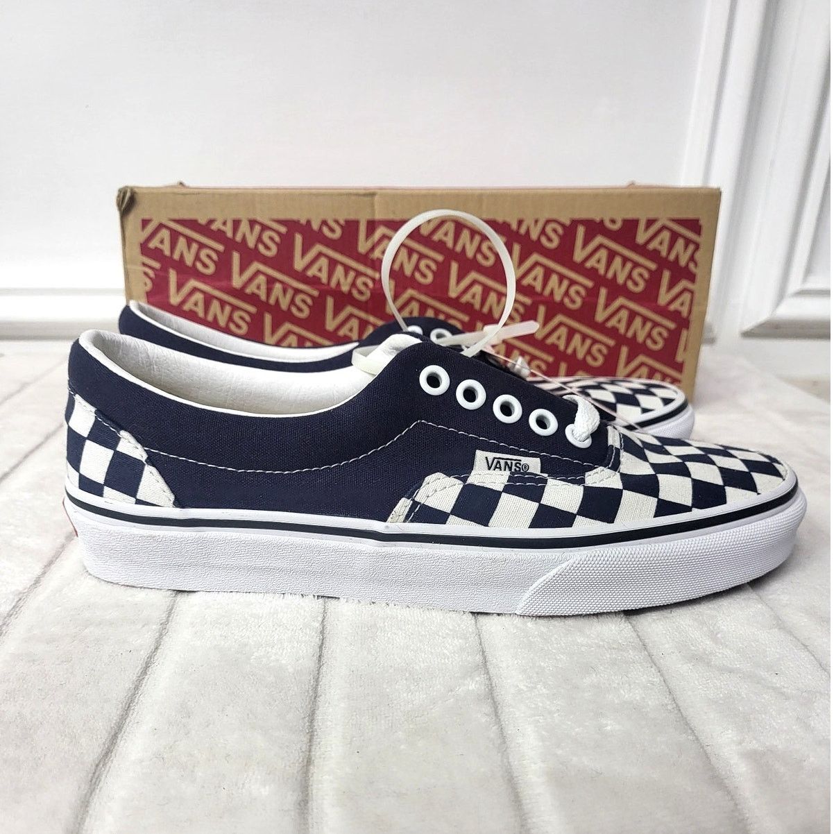 Vans Vans Era Navy Checkerboard Unisex Canvas Low Top W 8, M 6.5 Size US 8 / IT 38 - 3 Thumbnail