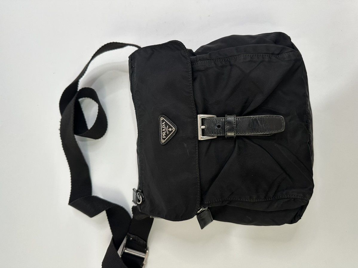 Prada PRADA Unisex Tessuto Nylon Messenger Bag Black Size ONE SIZE - 4 Thumbnail