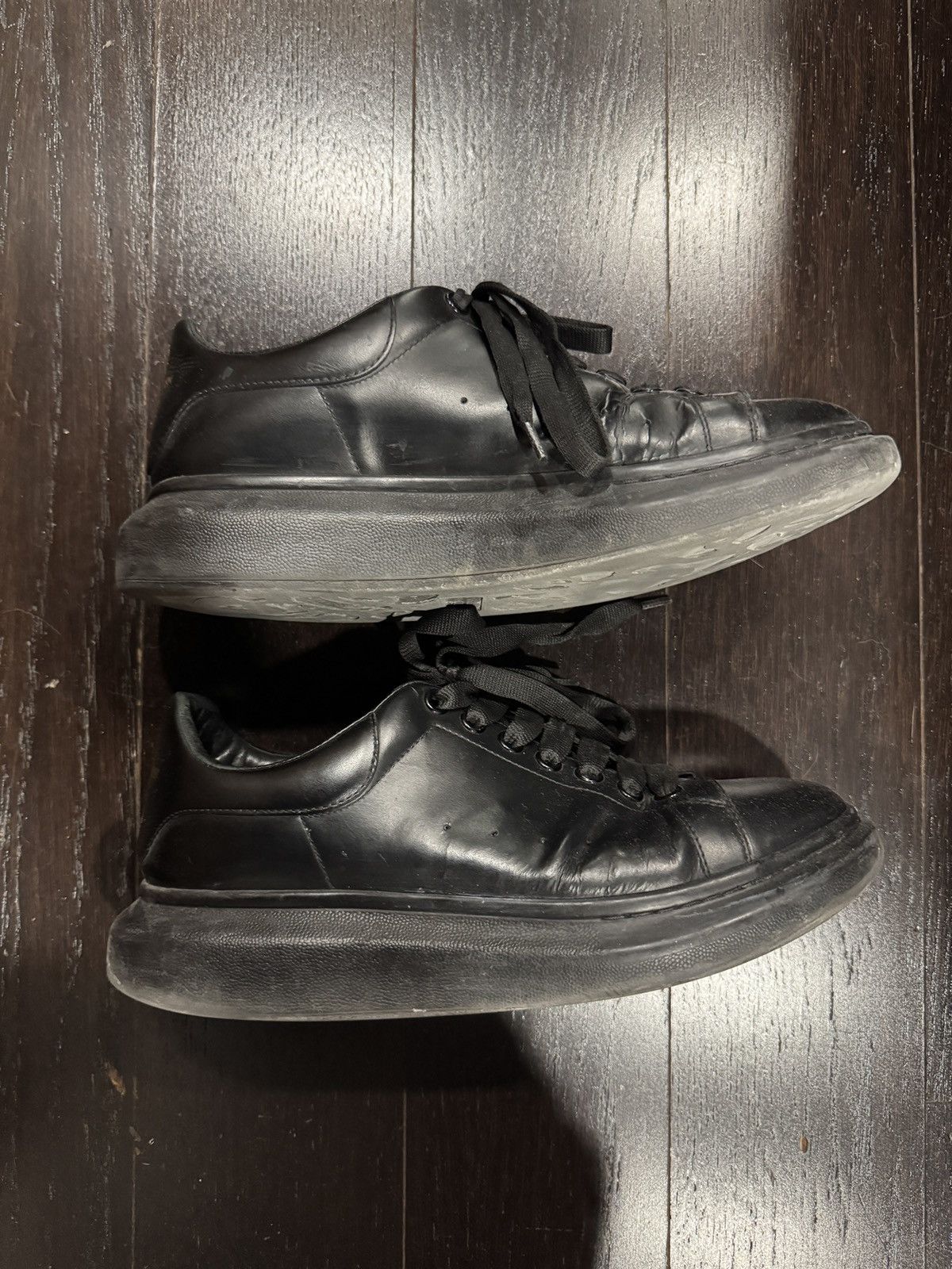 Alexander McQueen McQueen Black Oversized Sneakers Size US 9 / EU 42 - 2 Thumbnail