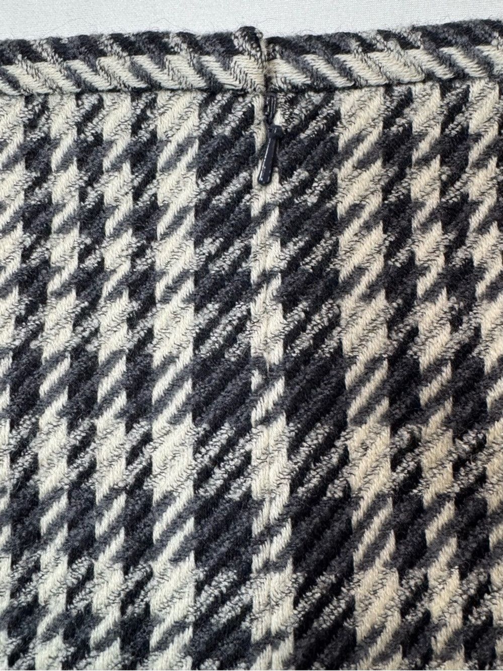 Other Dana Buchman Black & White Houndstooth Wool Pencil Skirt Si Size 34" / US 12 / IT 48 - 4 Thumbnail