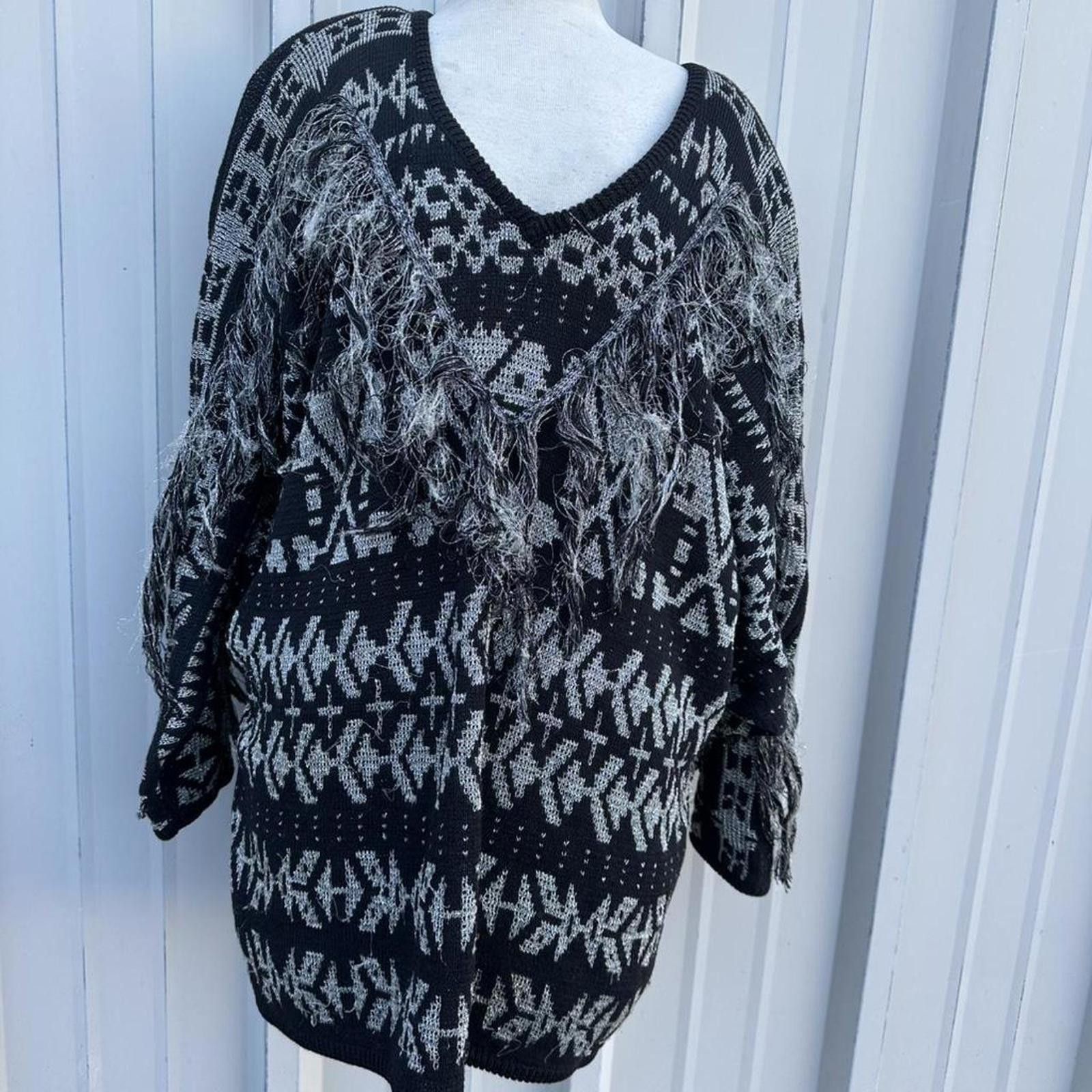 Other Women's Black and Grey Jumper Size L / US 10 / IT 46 - 1 Thumbnail