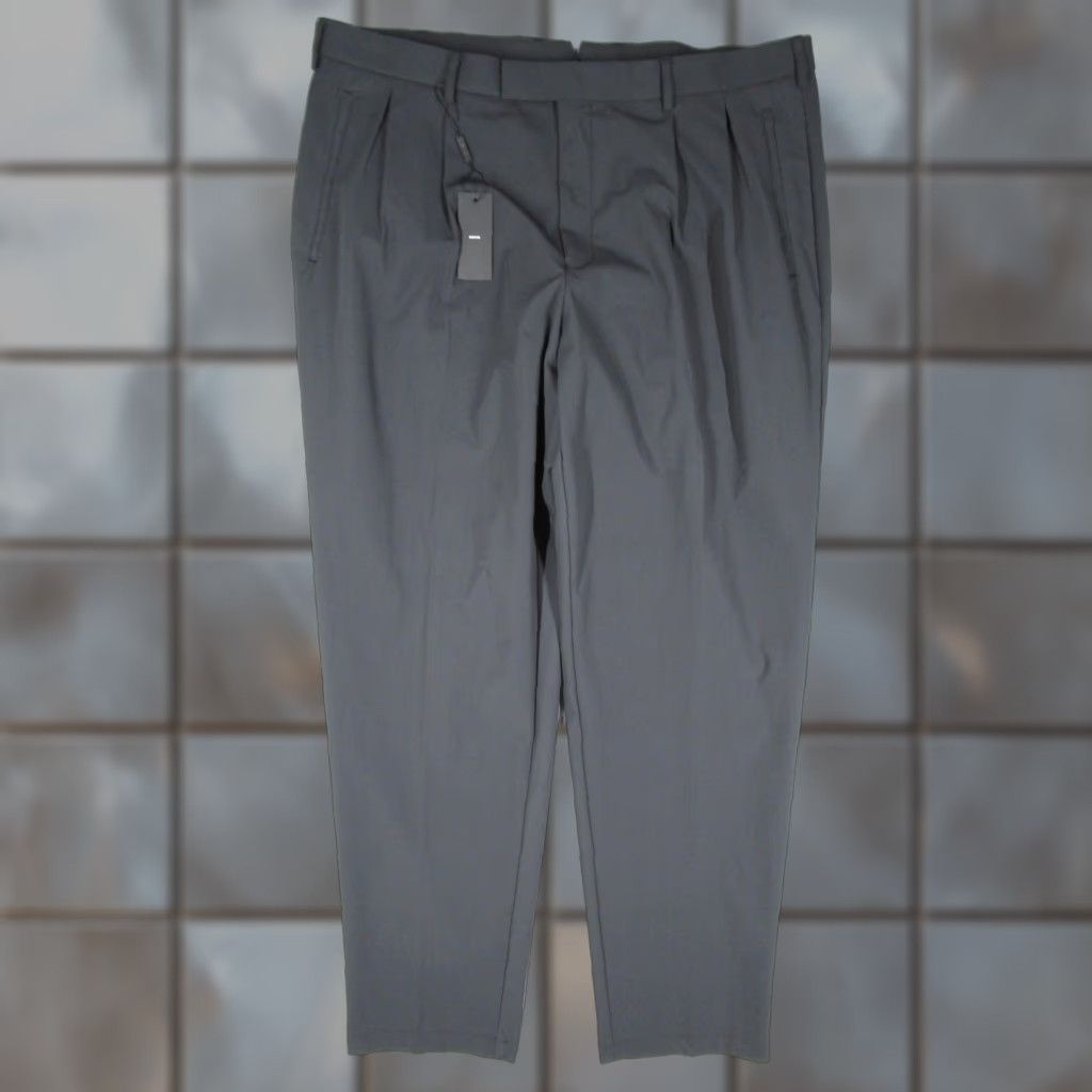 Vintage Sene Dress Pants Mens 40 Gray Pleated Front Office 40x33 Regular Straight 5-Pocket Dry Clean Only Brand: Sene Mens Dress Pants Gray Solid Size US 40 / EU 56 - 1 Thumbnail