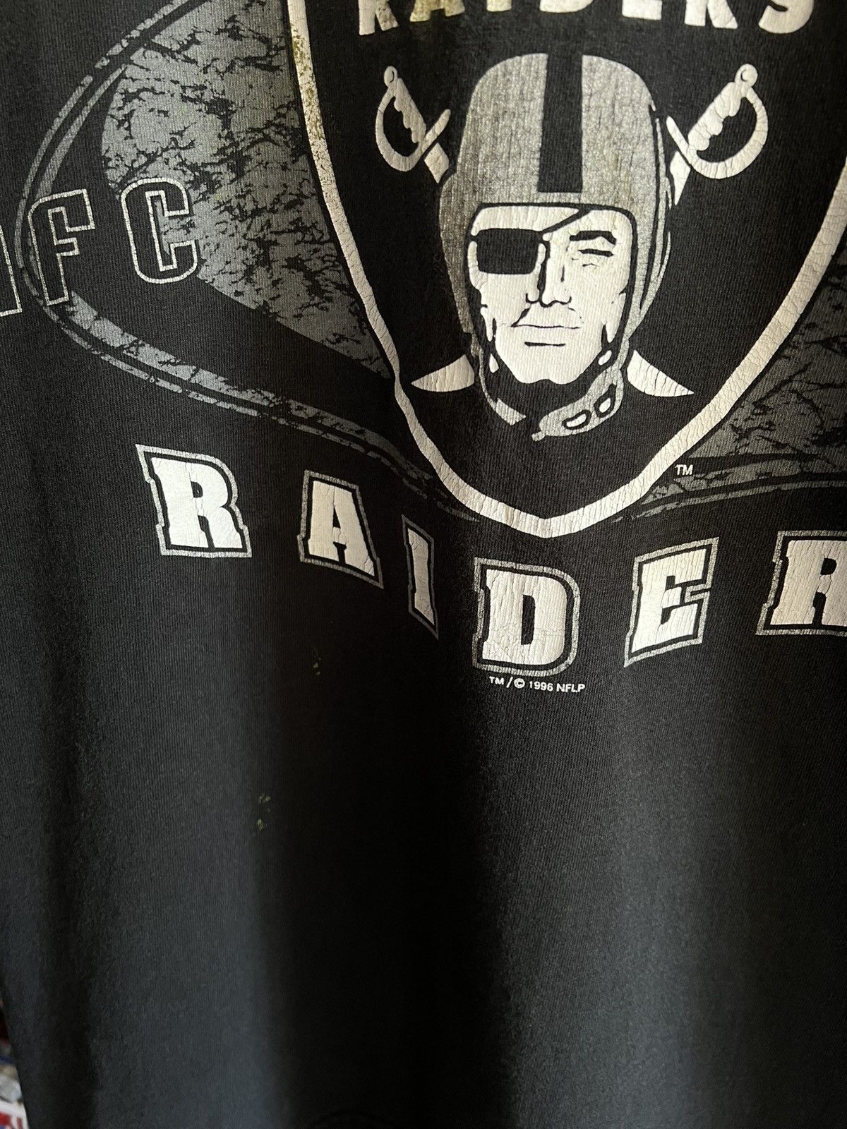 NFL 1996 NFLP Oakland Raiders Single Stitch AFC West Tee Size US L / EU 52-54 / 3 - 3 Thumbnail