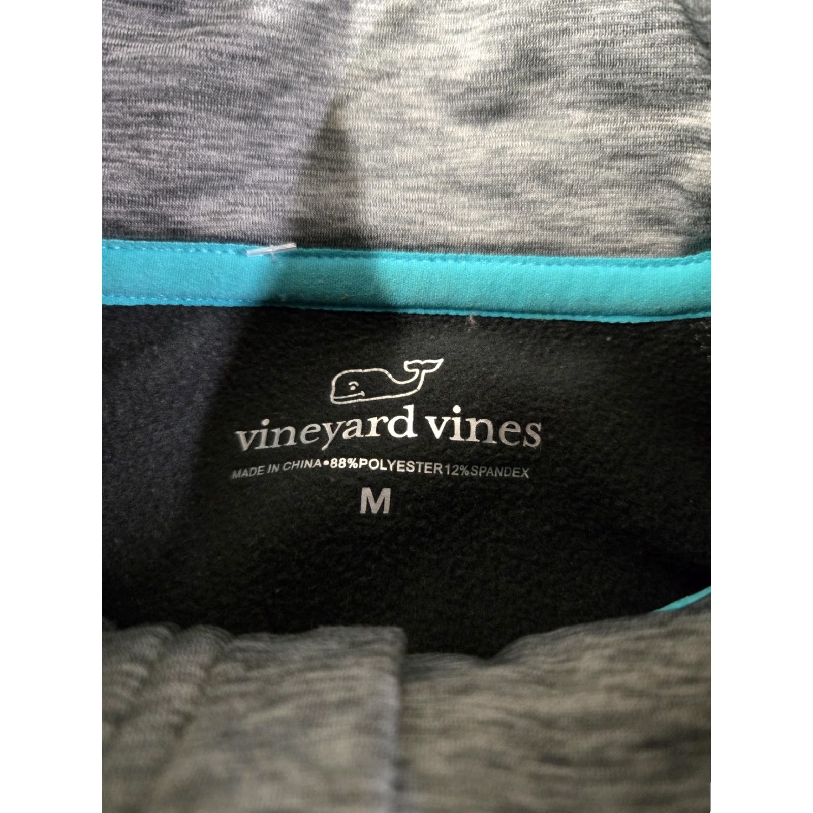 Vineyard Vines Vineyard Vines Pullover Mens M Heather Gray 1/4 Zip Chest Pocket Mock Neck Fleece Zip Pocket Size US M / EU 48-50 / 2 - 5 Thumbnail