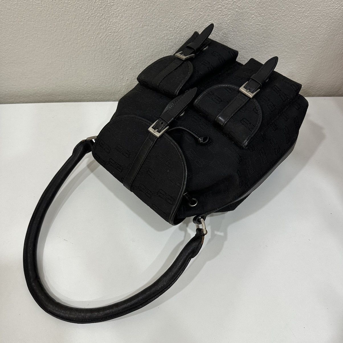 Balenciaga ‼️LD‼️ BALENCIAGA PARIS BB MONOGRAM DRAWSTRING SHOULDER BAG Size ONE SIZE - 4 Thumbnail