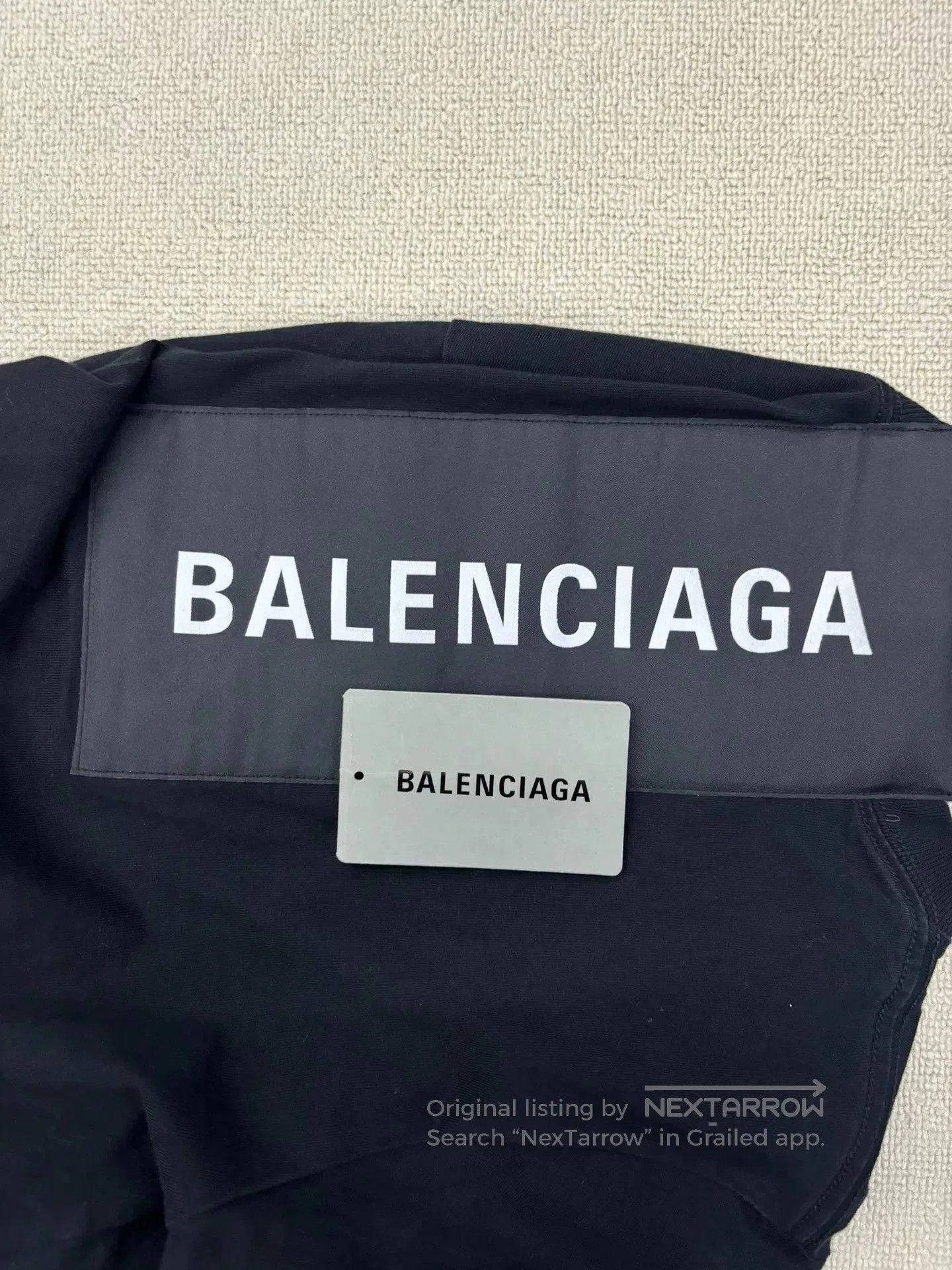 Balenciaga Balenciaga Black Back Patch Logo T-Shirt. Size XS / US 0-2 / IT 36-38 - 3 Thumbnail