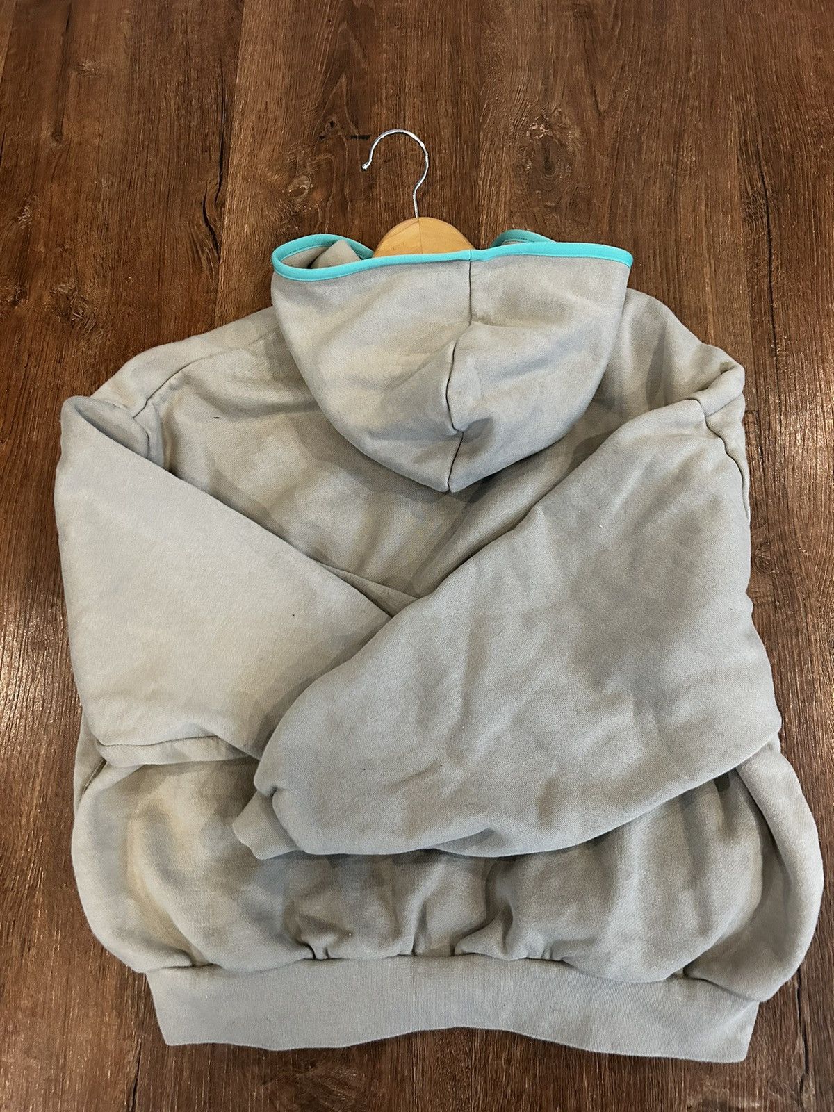 Essentials × Fear of God Essentials Hoodie Tan + Blue Size US S / EU 44-46 / 1 - 2 Thumbnail