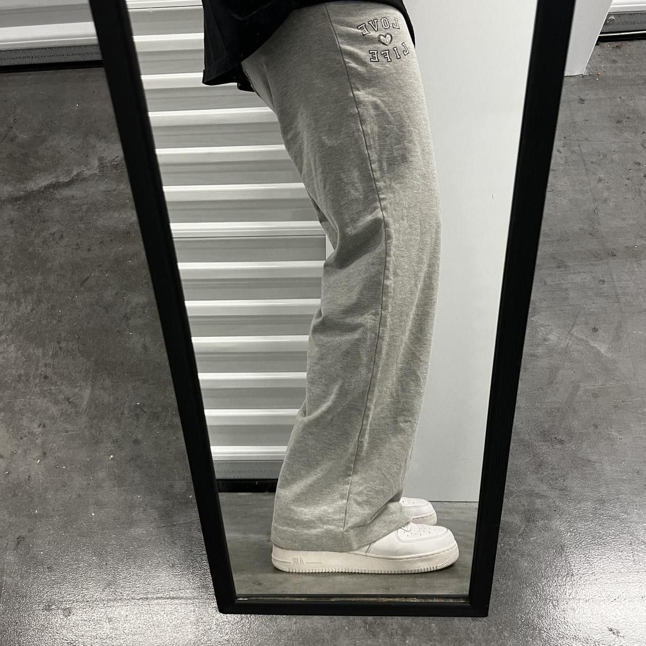 Japanese Brand × Vintage Vintage Y2K Baggy Grey Loungewear Essential Sweatpants! Size US 34 / EU 50 - 1 Thumbnail