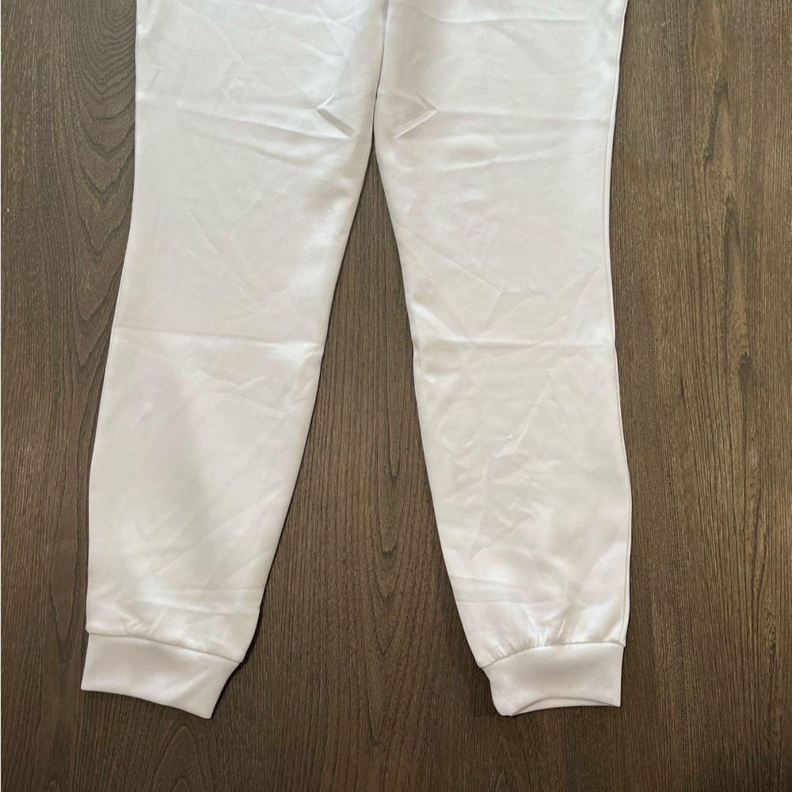 Guess NWOT Guess White Cropped Jogger Sweatpants Size M Size 27" / US 4 / IT 40 - 8 Thumbnail