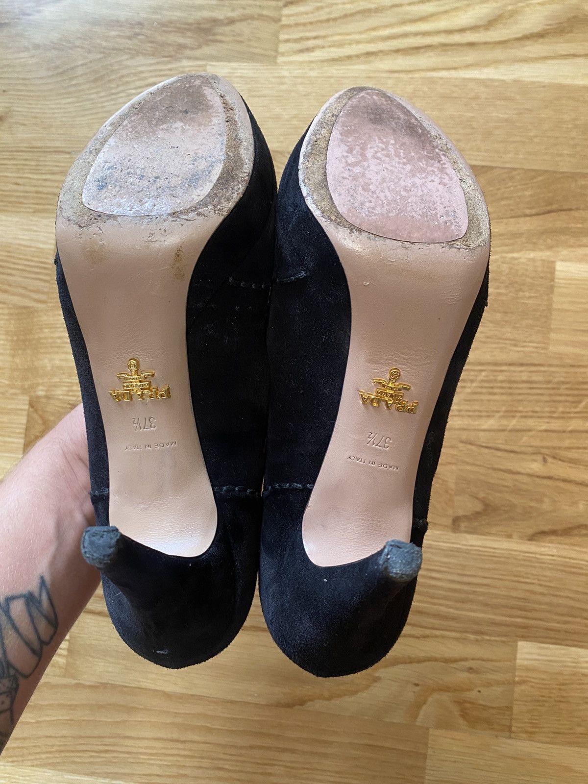 Prada Prada Black Suede Whipstitch ClassicHigh Heel PumpsSize 37.5 Size US 7.5 / IT 37.5 - 10 Thumbnail