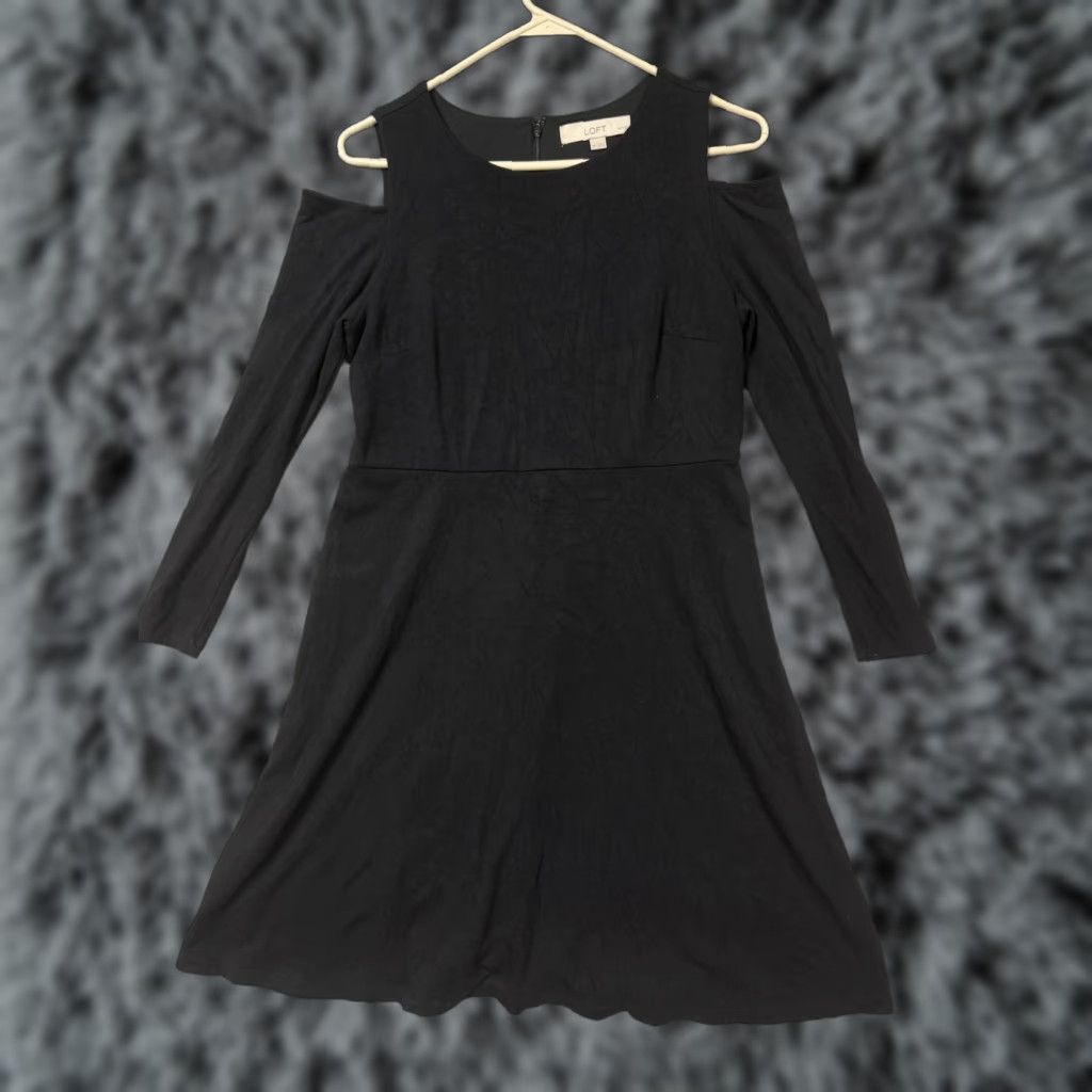 Loft LOFT Dress Petite 6P Black Cold Shoulder LBD Business Casual Minimalist Cocktail Women Size M / US 6-8 / IT 42-44 - 1 Thumbnail
