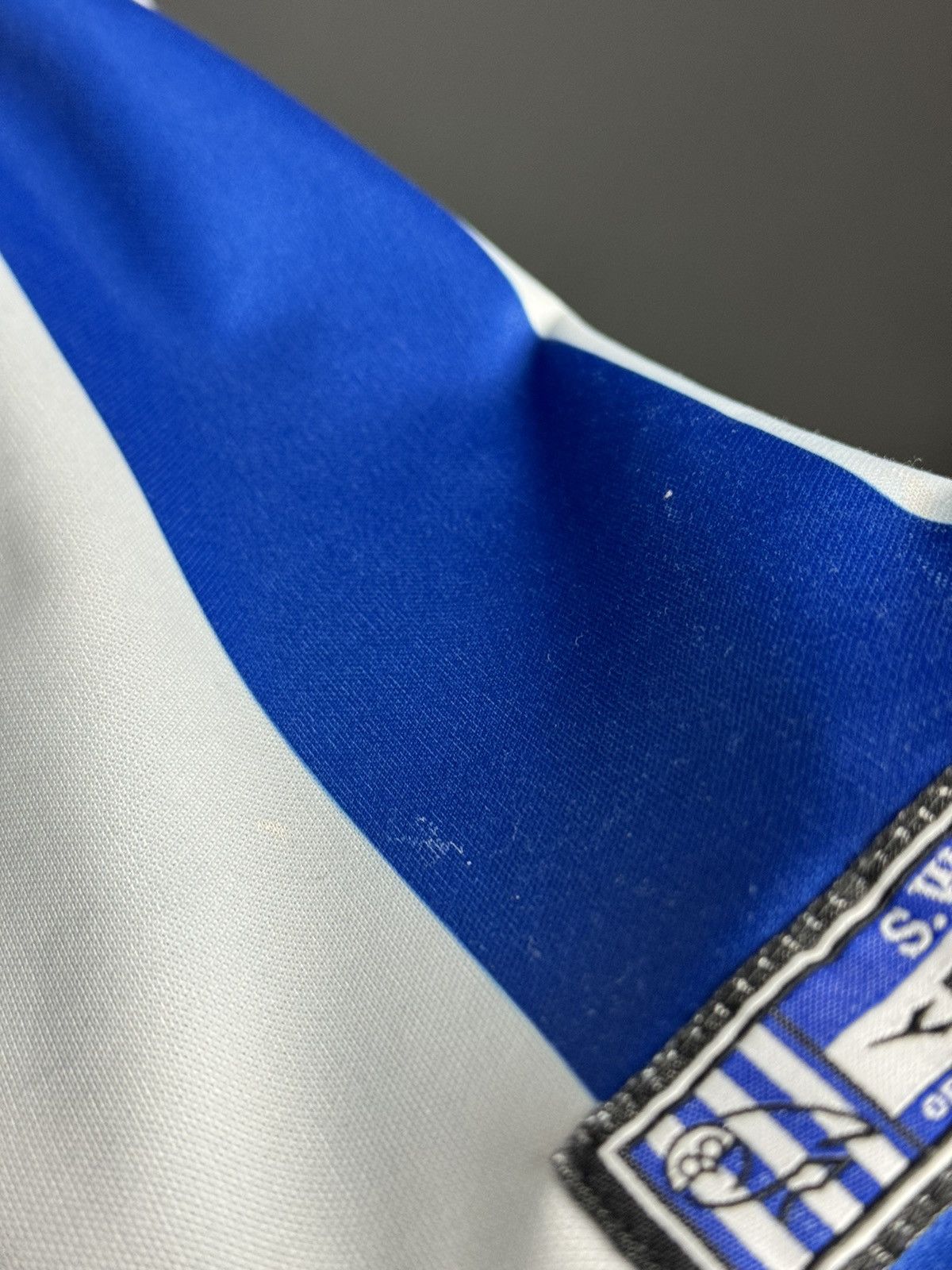 Diadora Sheffield Wednesday 03/05 Home Football Jersey Size US M / EU 48-50 / 2 - 13 Thumbnail