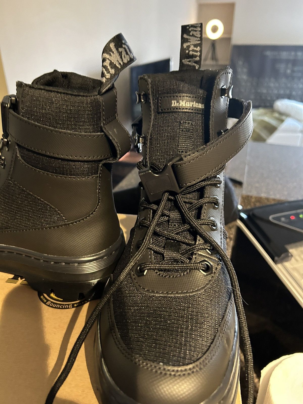 Dr. Martens Dr Martens Combs Tech Boots BRAND NEW Size US 8 / IT 38 - 3 Thumbnail