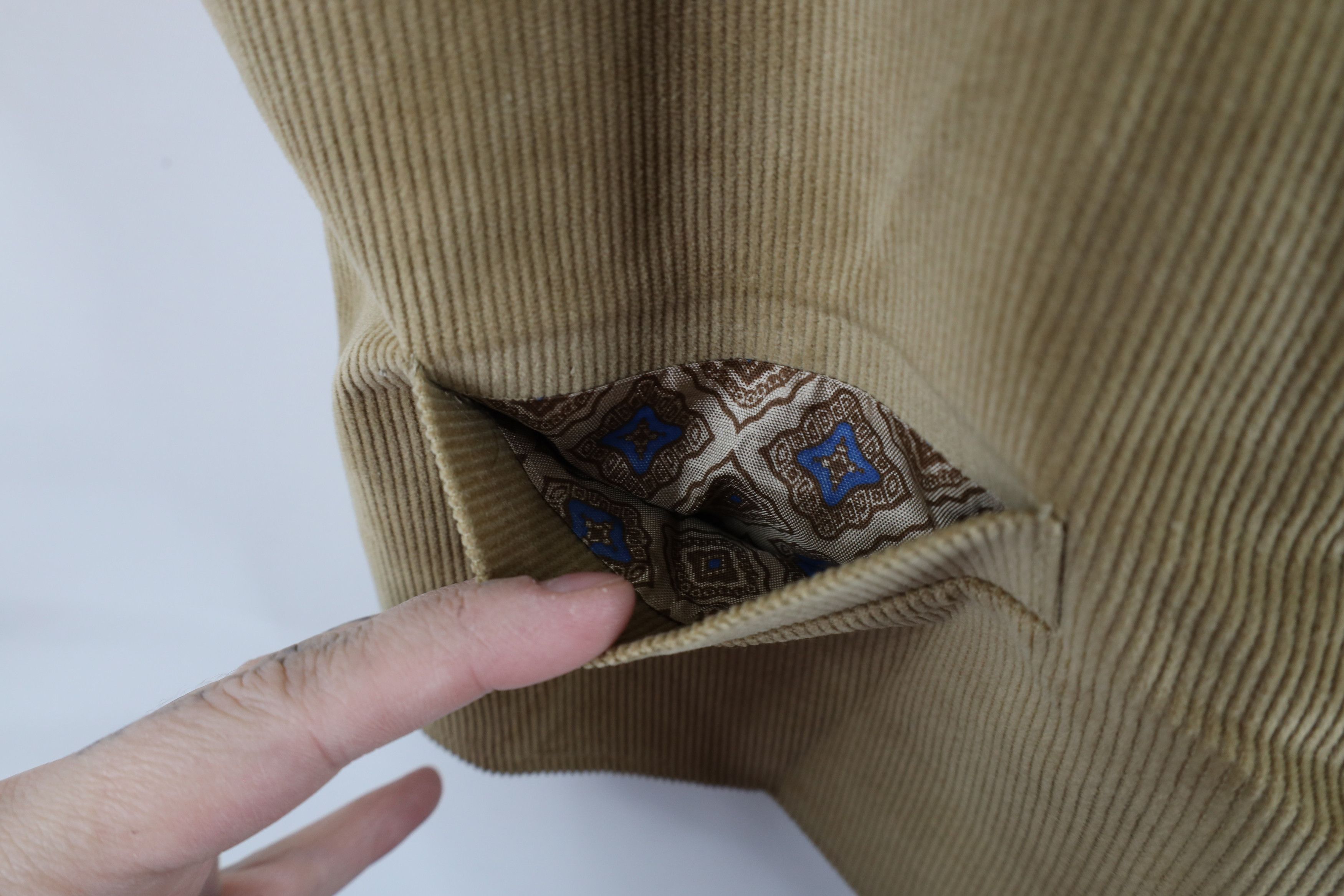 Vintage Vintage 60s 70s Streetwear Buckle Back Corduroy Vest Jacket Size US XL / EU 56 / 4 - 7 Thumbnail