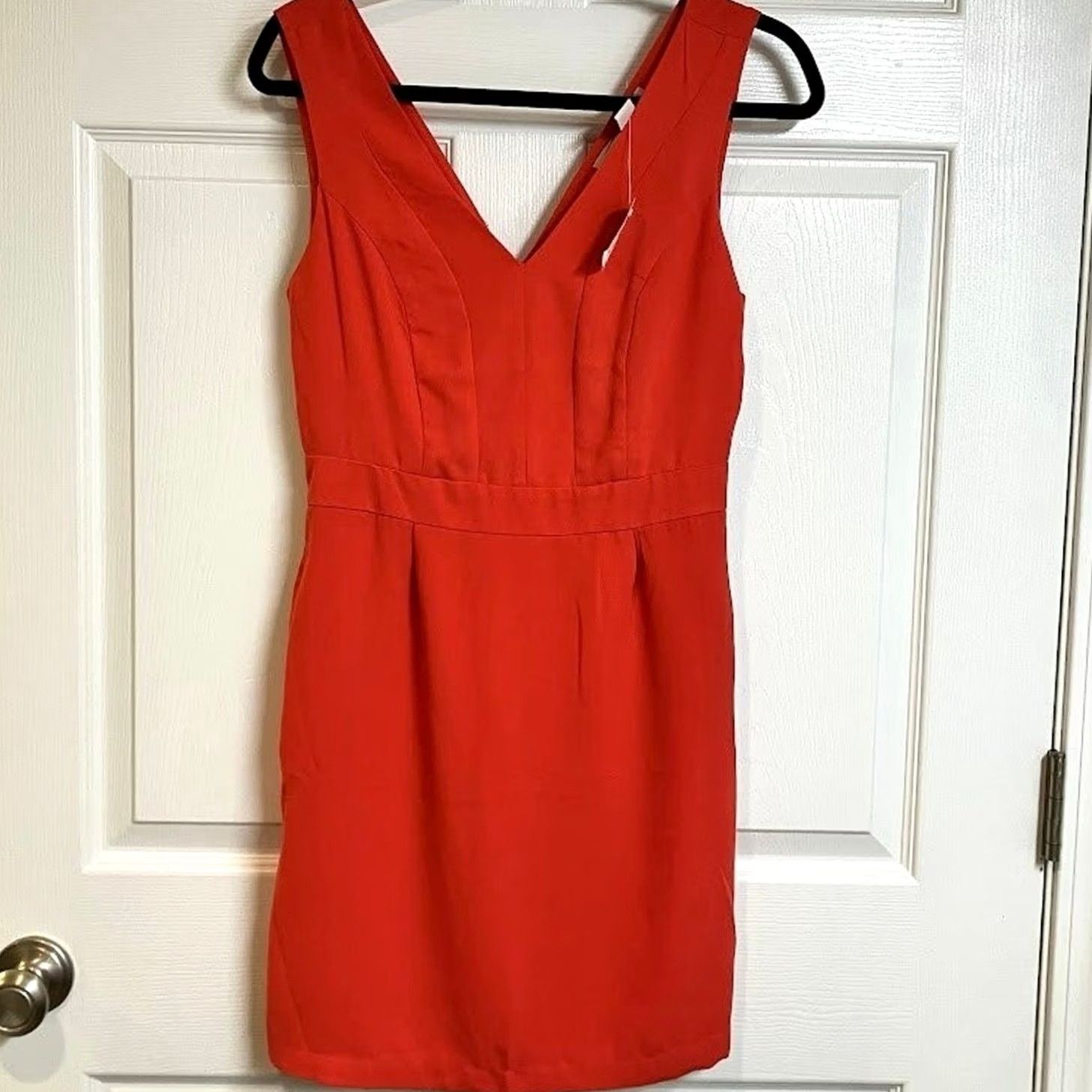 Forever 21 FOREVER 21 Red V-Neck Sleeveless Mini Sheath Tank Dress S NWT Size S / US 4 / IT 40 - 2 Thumbnail