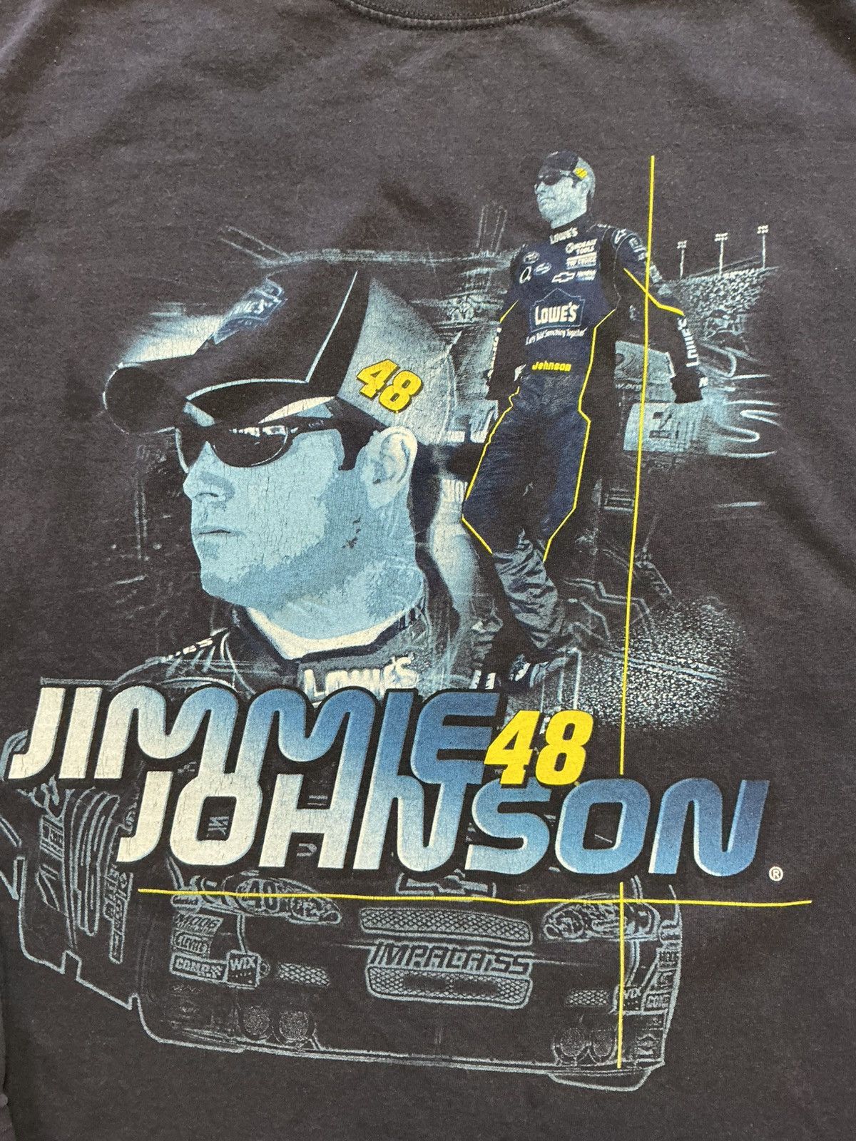 NASCAR Vintage Y2K Chase NASCAR Jimmie Johnson Lowe's T-Shirt Size US XL / EU 56 / 4 - 1 Thumbnail