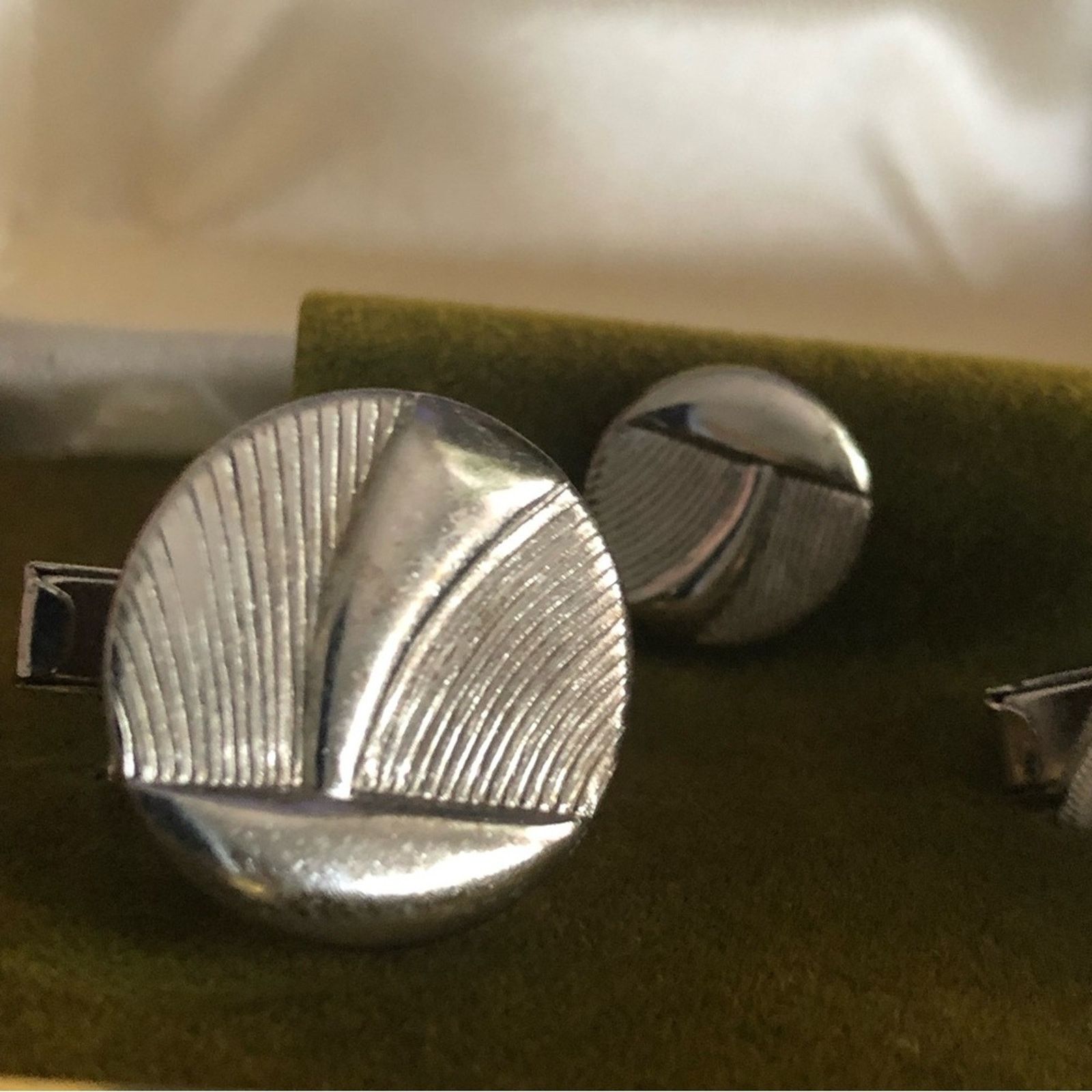 Vintage Men’s vintage cuff link and tie pin boxed set Size ONE SIZE - 4 Thumbnail