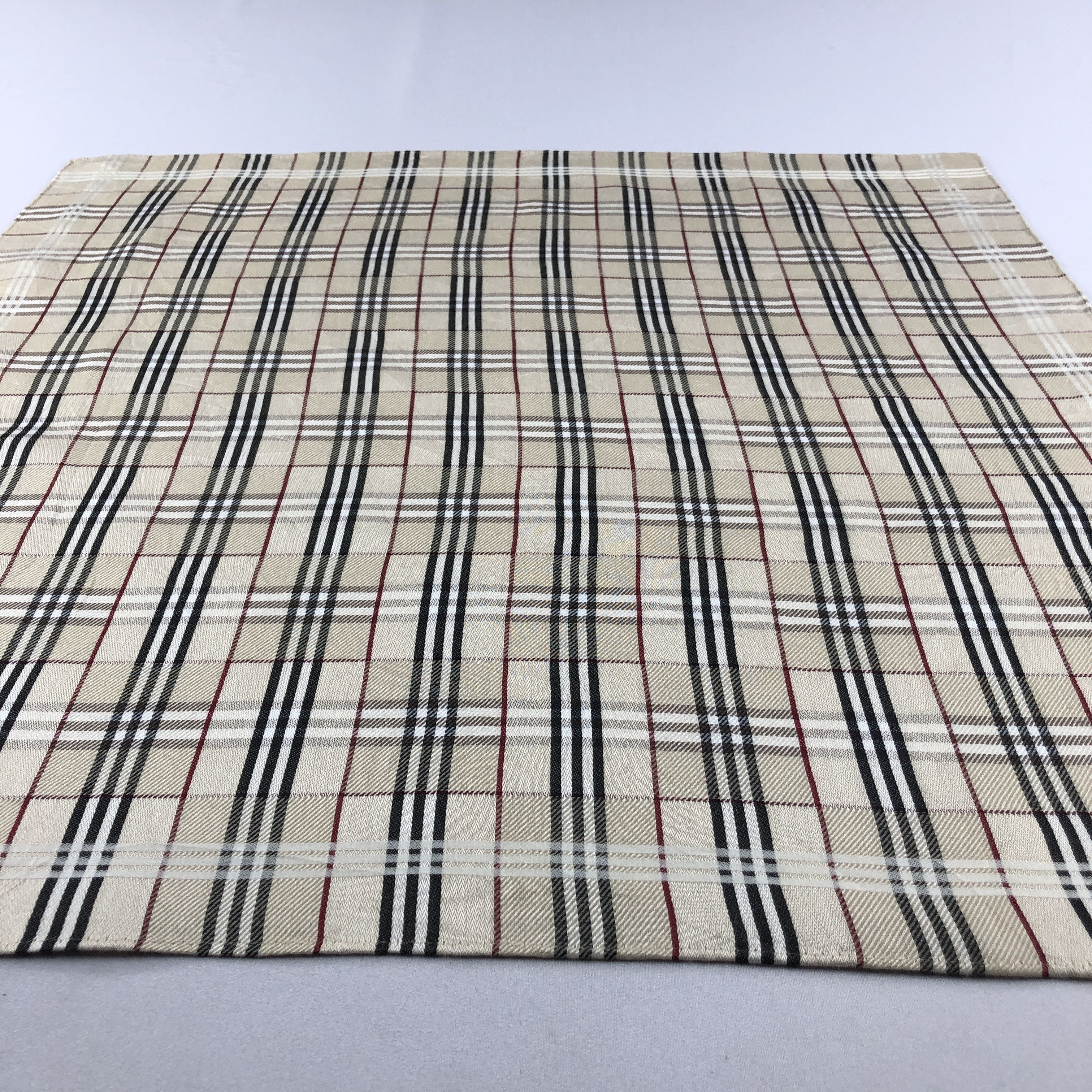Burberry Burberry Nova Check Handkerchief Neckerchief Bandana H2984 Size ONE SIZE - 4 Thumbnail