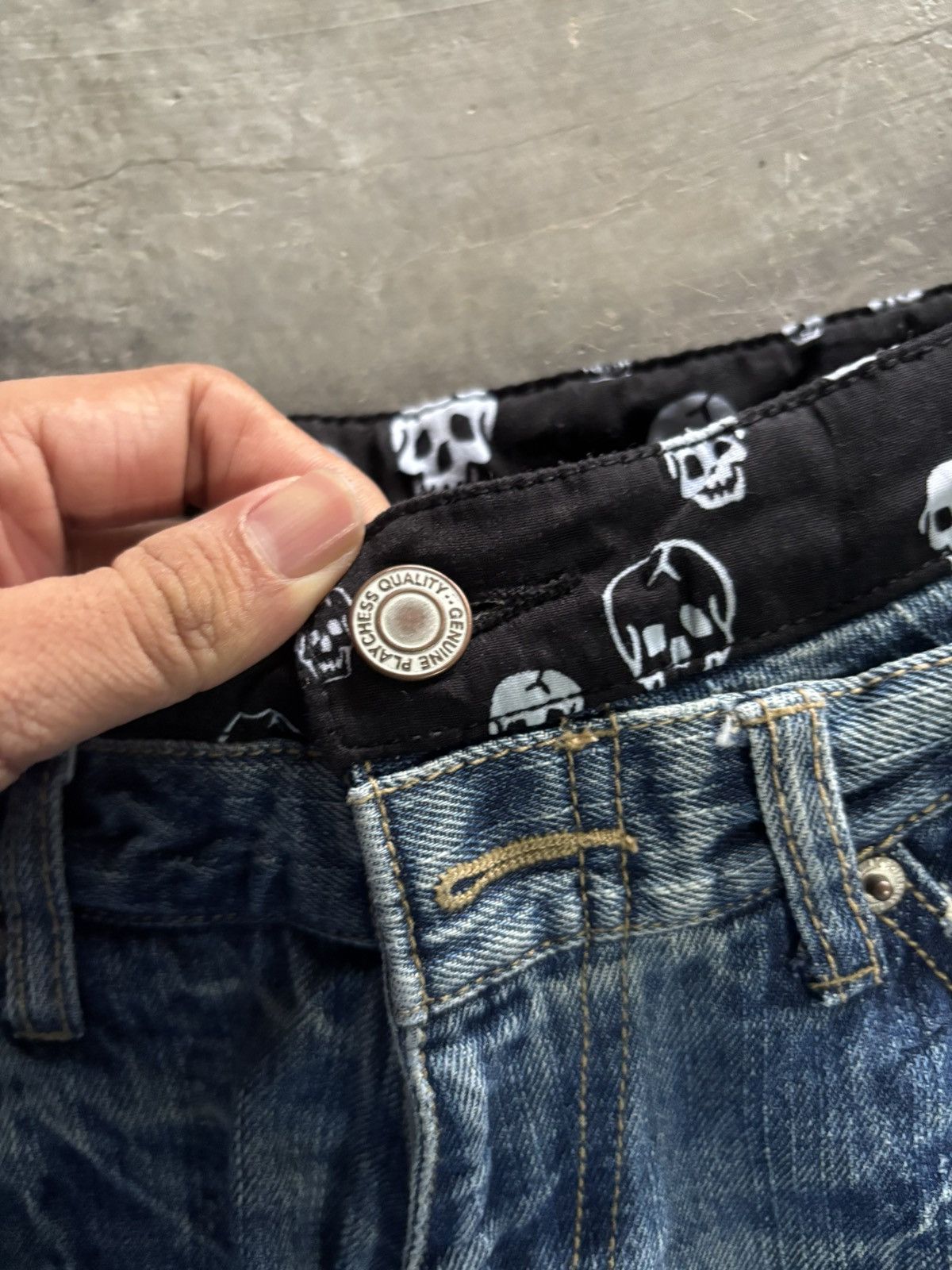Hysteric Glamour CRAZY DOUBLE WAIST JAPANESE BRAND SKULL DISTRESSED DENIM Size US 28 / EU 44 - 3 Thumbnail