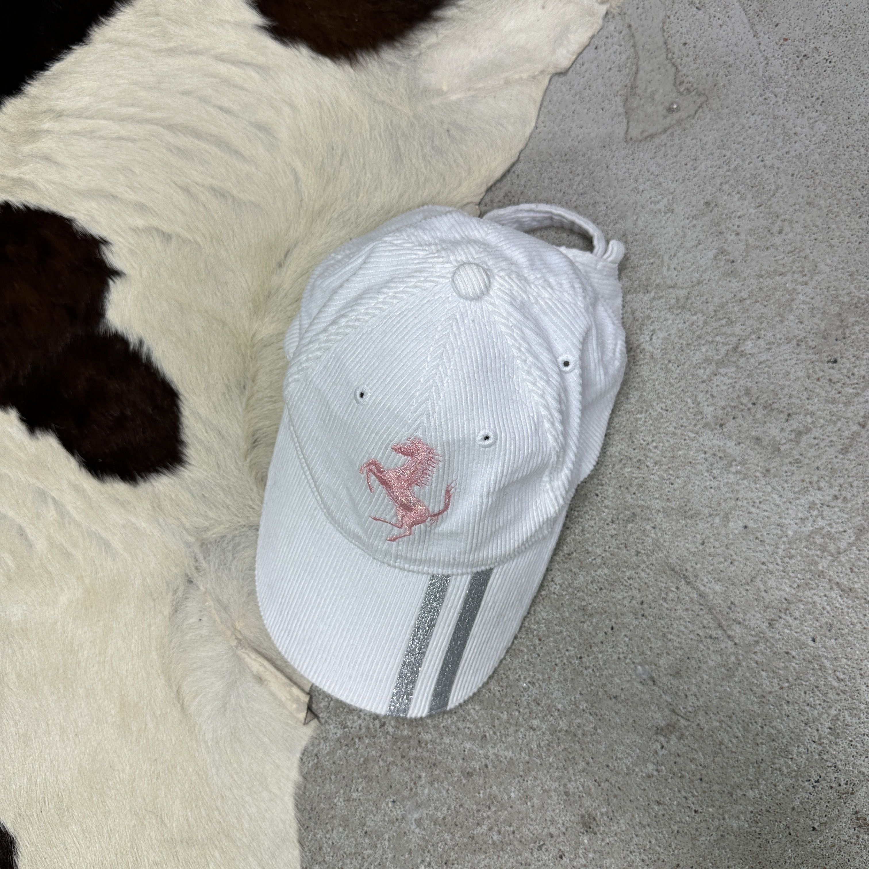 Ferrari Vintage Corduroy Streetwear Moto Ferrari Unisex Hat Y2K Size ONE SIZE - 3 Thumbnail