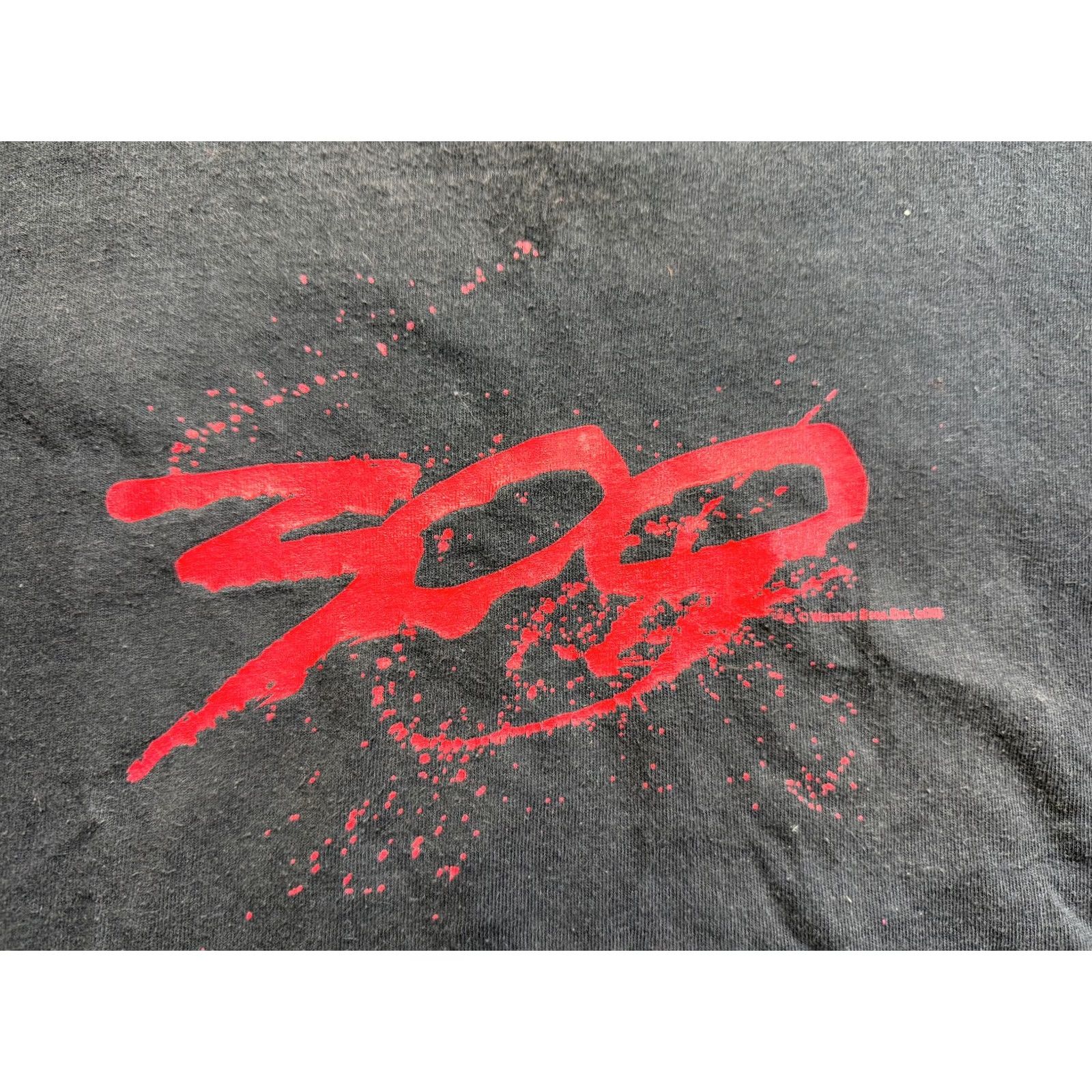 Delta Vintage Delta Shirt Mens L Black 300 The Movie Tonight We Dine In Hell T-Shirt Mens L Black Movie Theme 1990s Size US L / EU 52-54 / 3 - 4 Thumbnail