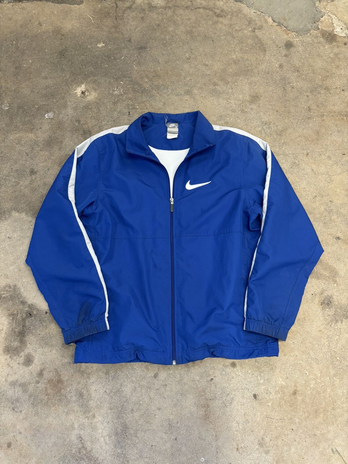 Vintage Vintage Nike Windbreaker Jacket Size US S / EU 44-46 / 1 - 1 Thumbnail