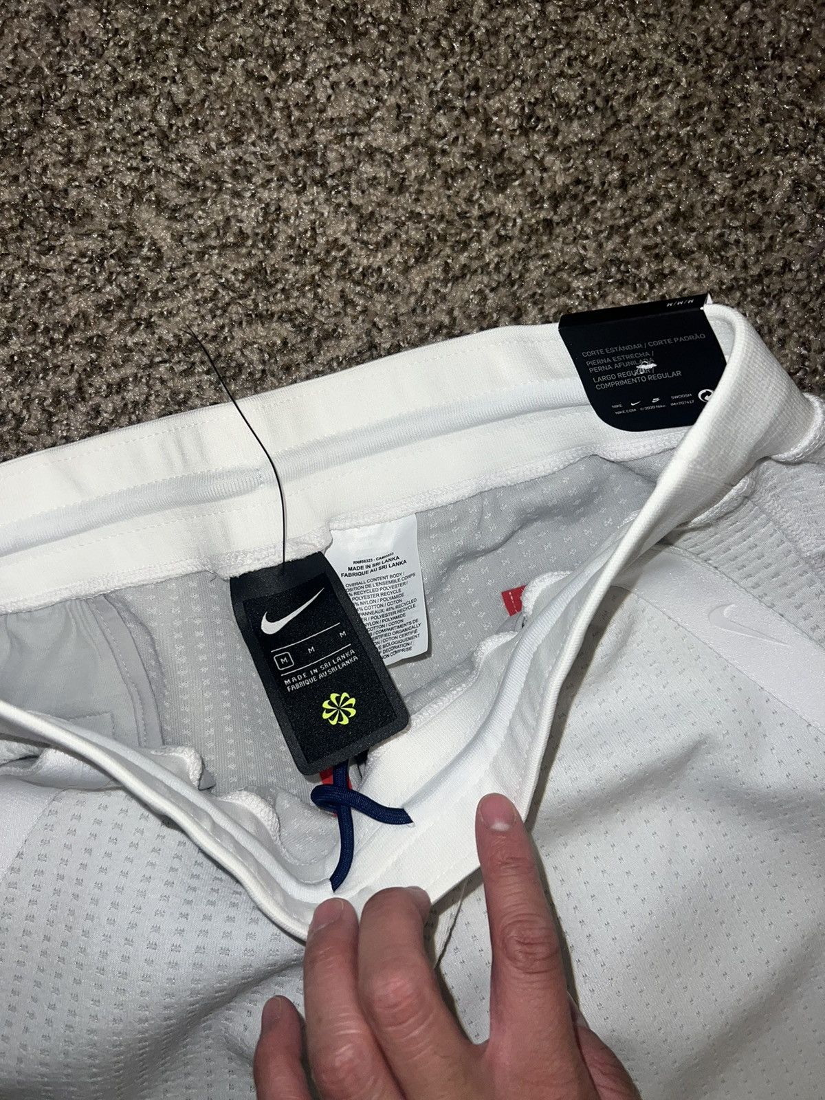 Nike Nike Tech Pack White Team USA Size Medium Size US 34 / EU 50 - 2 Thumbnail