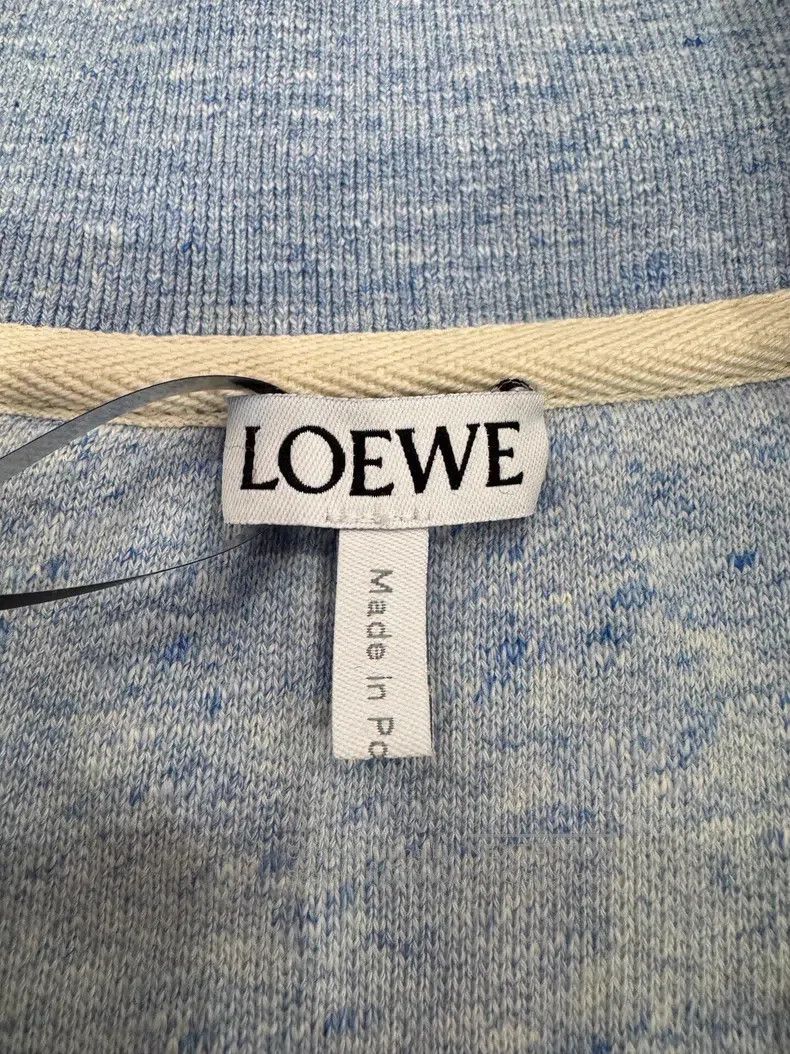 Loewe Loewe Light Blue Embossed Logo Long Sleeve Hoodie Size US L / EU 52-54 / 3 - 5 Thumbnail