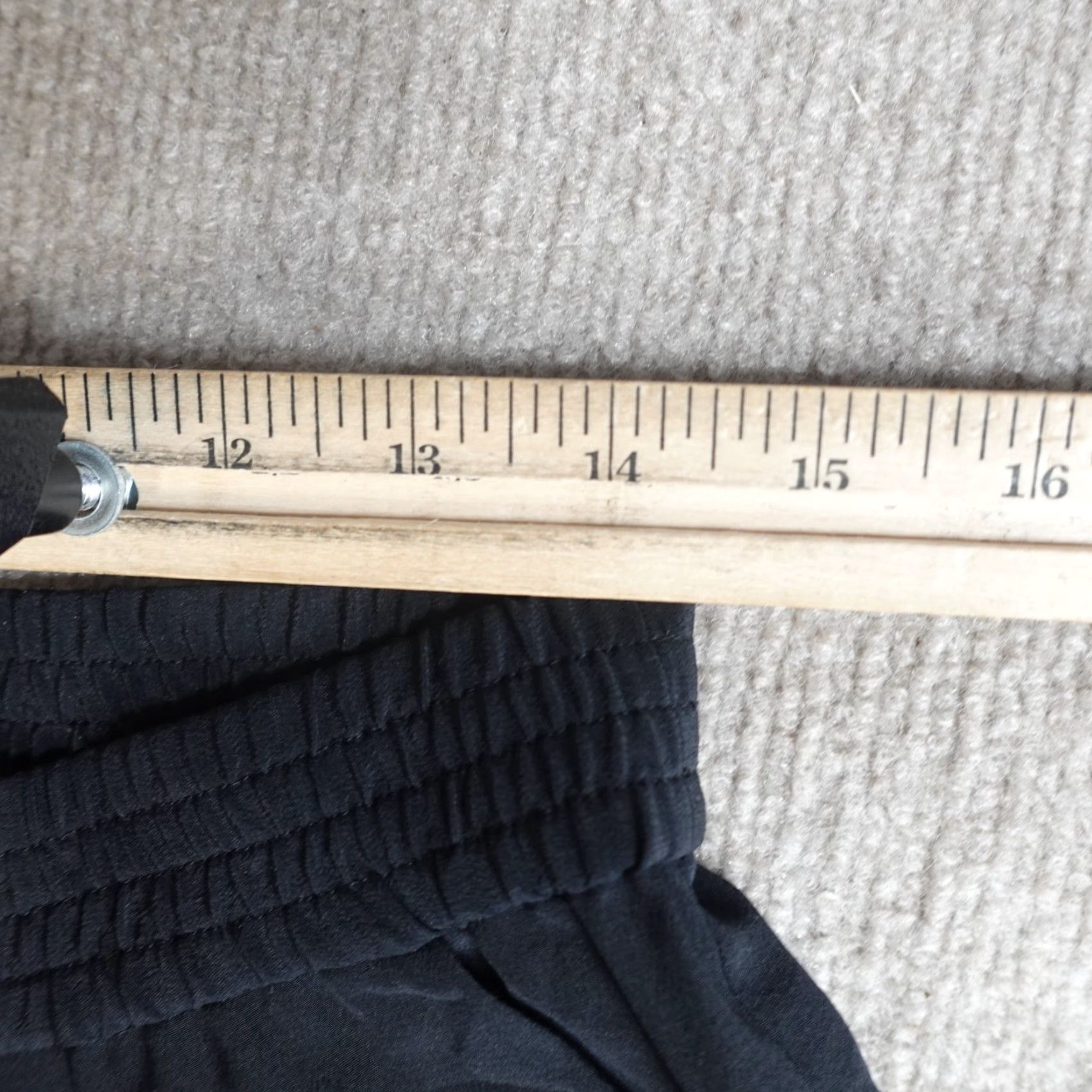 Diane von Furstenberg DVF Pants Jogger 6 Black Silk Pull On Solid Women"} Size 28" / US 6 / IT 42 - 6 Thumbnail