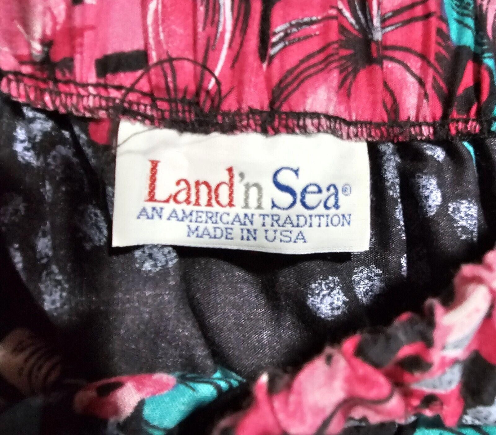 Designer Vintage Land n sea Medium skirt Small Shirt Floral 2 Pieces Size 30" / US 8 / IT 44 - 9 Thumbnail