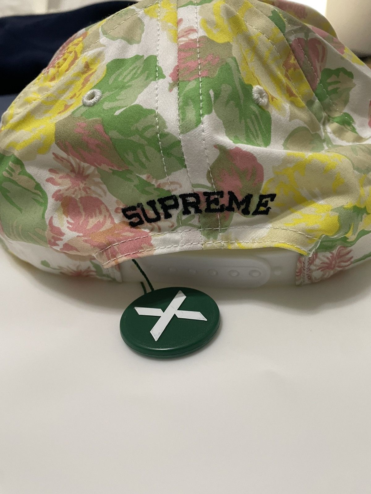 Supreme Supreme Floral Snapback Hat Size ONE SIZE - 2 Thumbnail