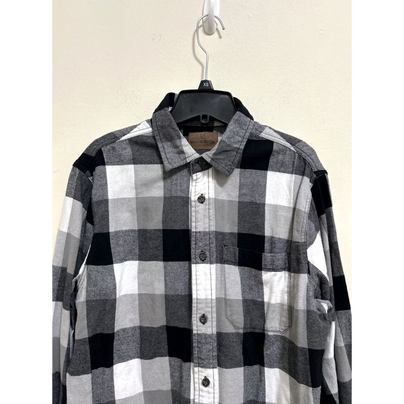 Vintage Woolrich Shirt Mens Medium Black White Plaid Flannel Long Sleeve Button-Down Size US M / EU 48-50 / 2 - 2 Thumbnail
