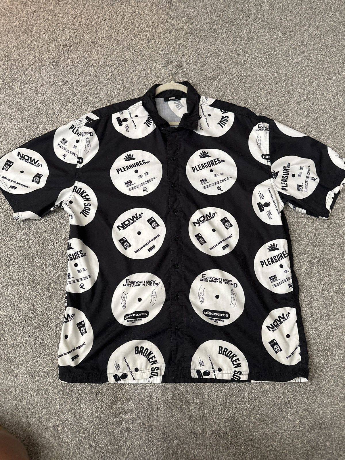 Pleasures Pleasures Short Sleeve Shirt Size US XL / EU 56 / 4 - 1 Thumbnail