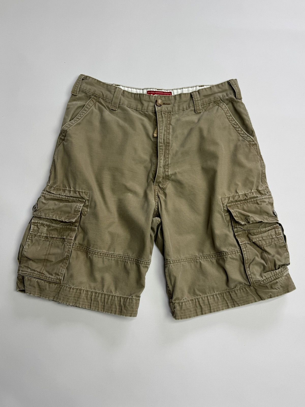 Levi's Vintage Levi’s Cargo Shorts Brown Utility Military Y2K Style Size US 36 / EU 52 - 1 Thumbnail