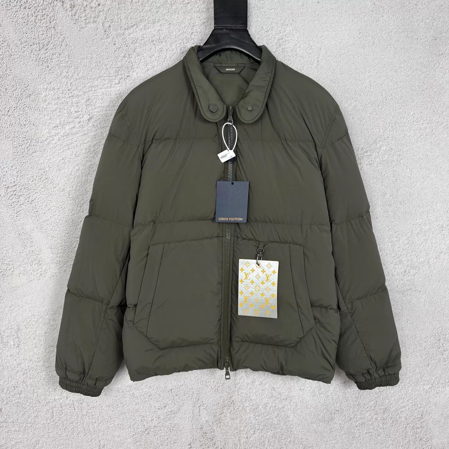 Louis Vuitton LV Green Monogram 2-sided down jacket 46 Size US S / EU 44-46 / 1 - 3 Thumbnail